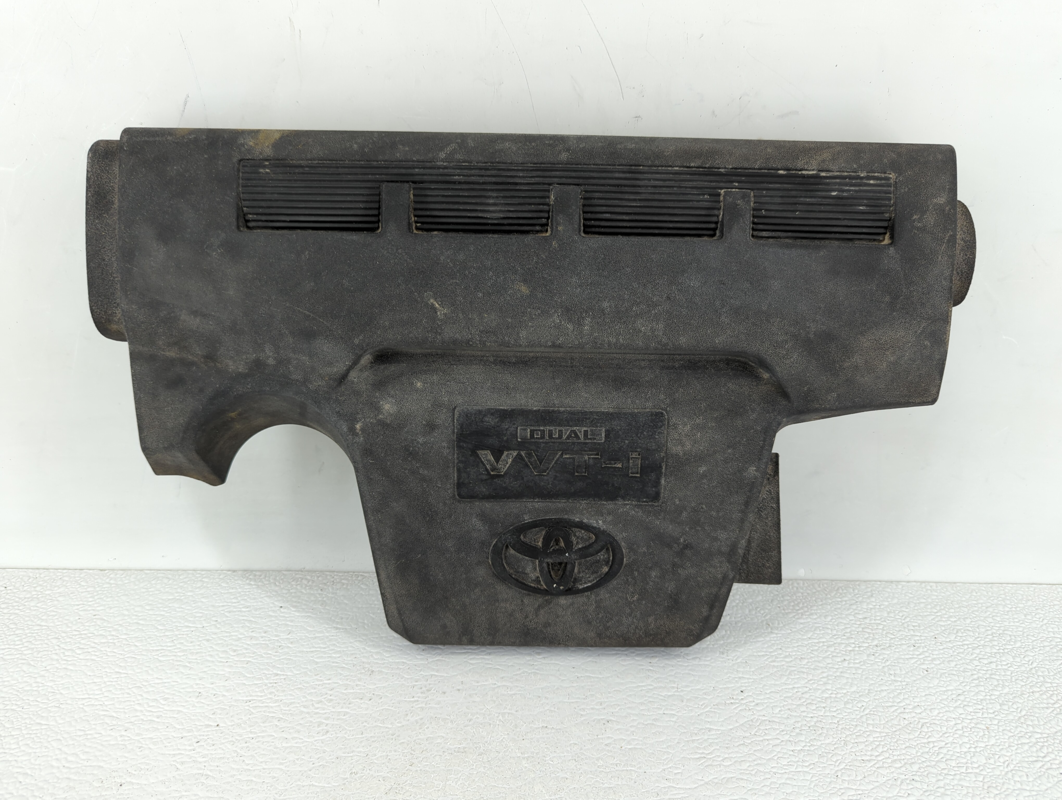 Picture of 2017 Toyota Camry Engine Cover 504751