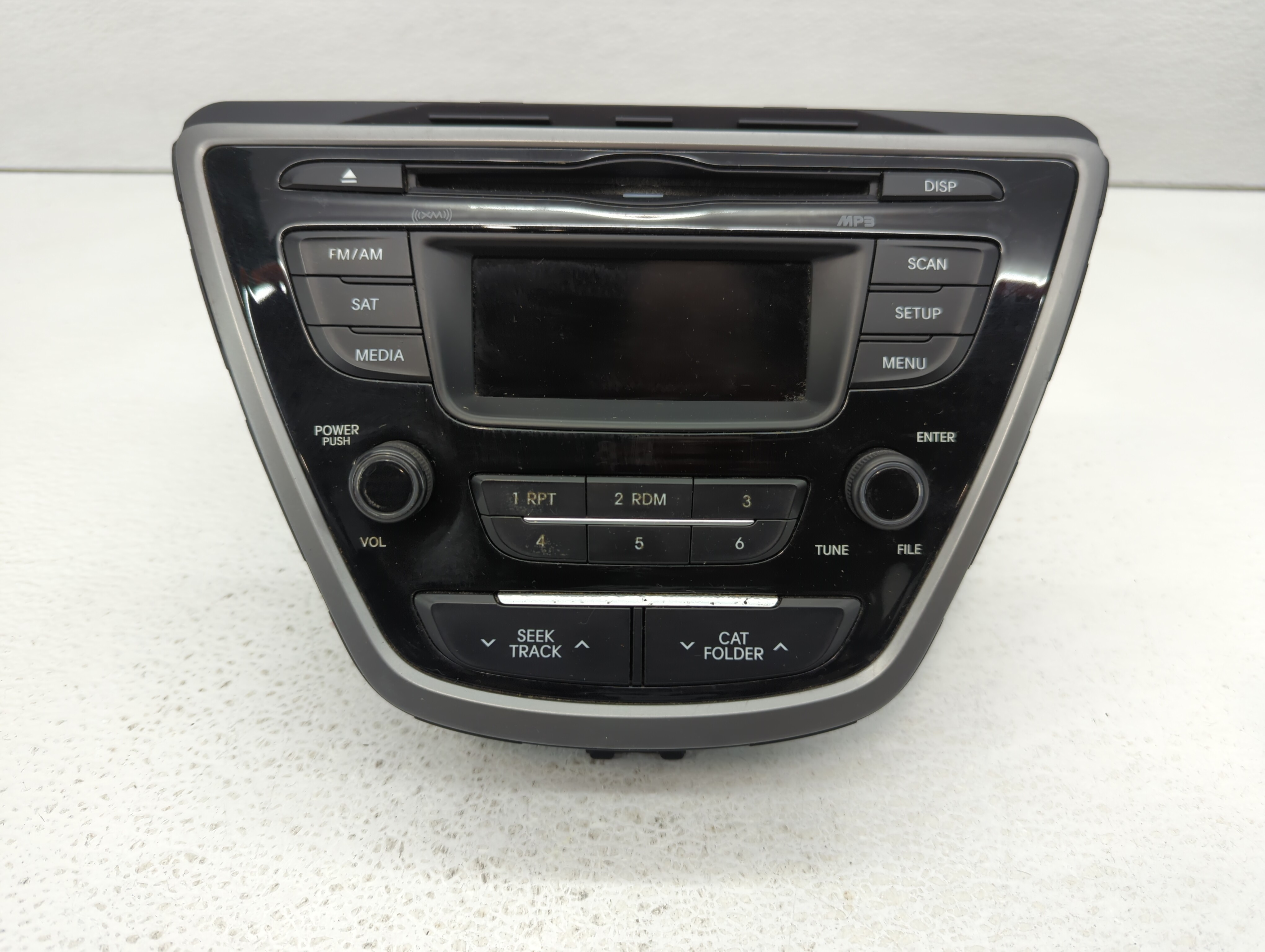 2014-2016 Hyundai Elantra Am Fm Cd Player Radio Receiver 508295 - Oemusedautoparts1.com