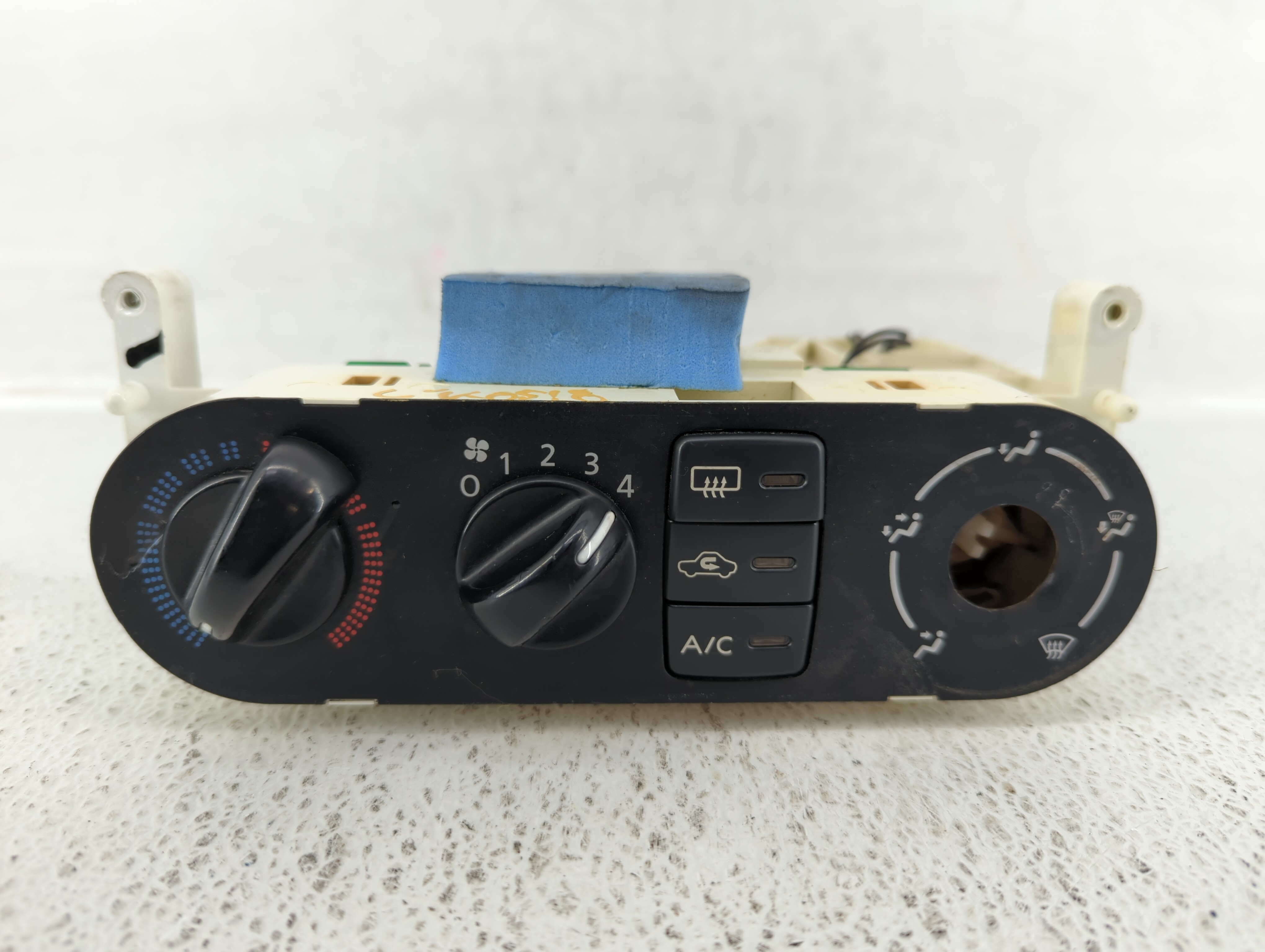 2005 Nissan Sentra Ac Heater Climate Control 100682-a|50401750110380 508782 - Oemusedautoparts1.com