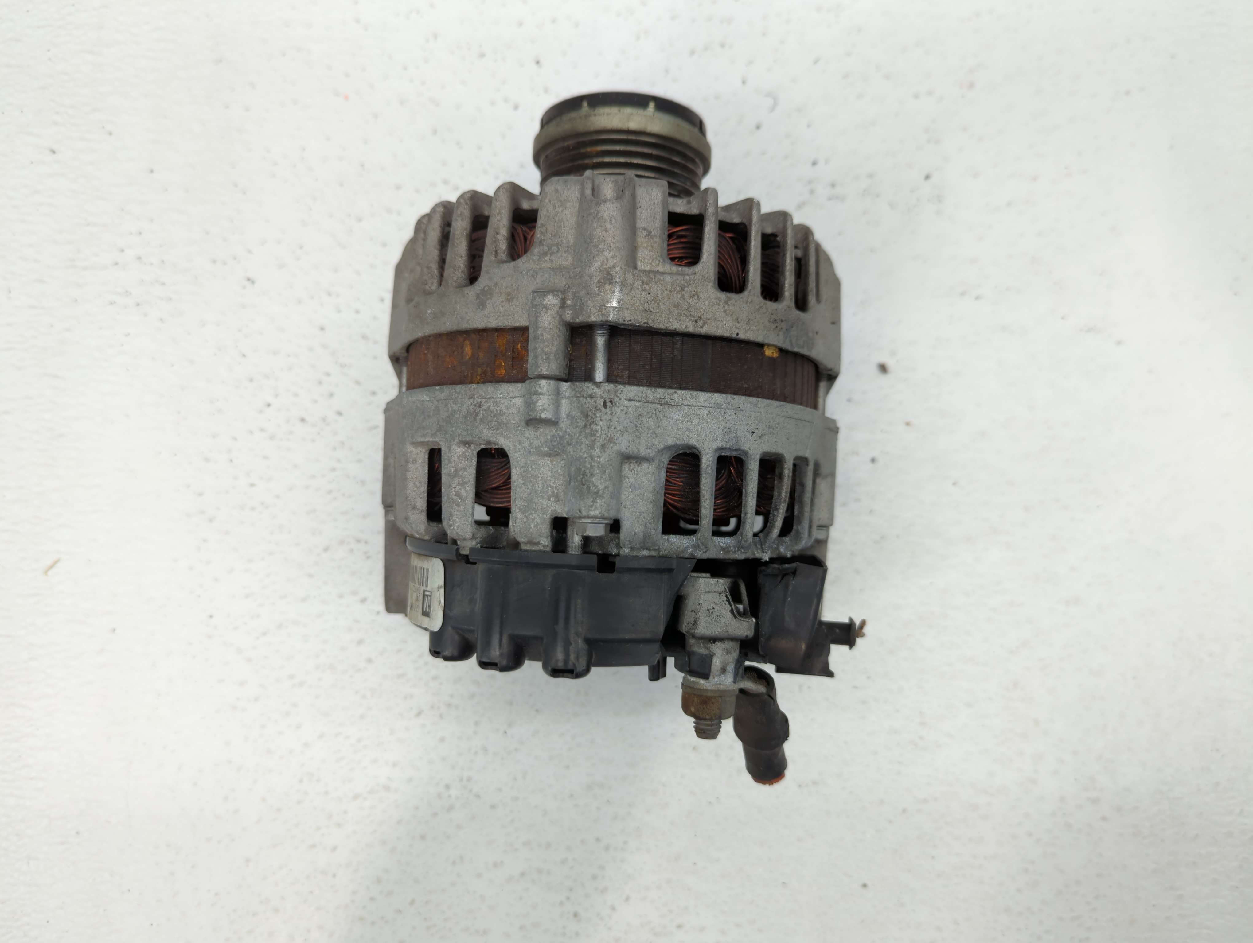 2011 Chevrolet Cruze Alternator Generator Charging Assembly Engine Oem 509341 - Oemusedautoparts1.com