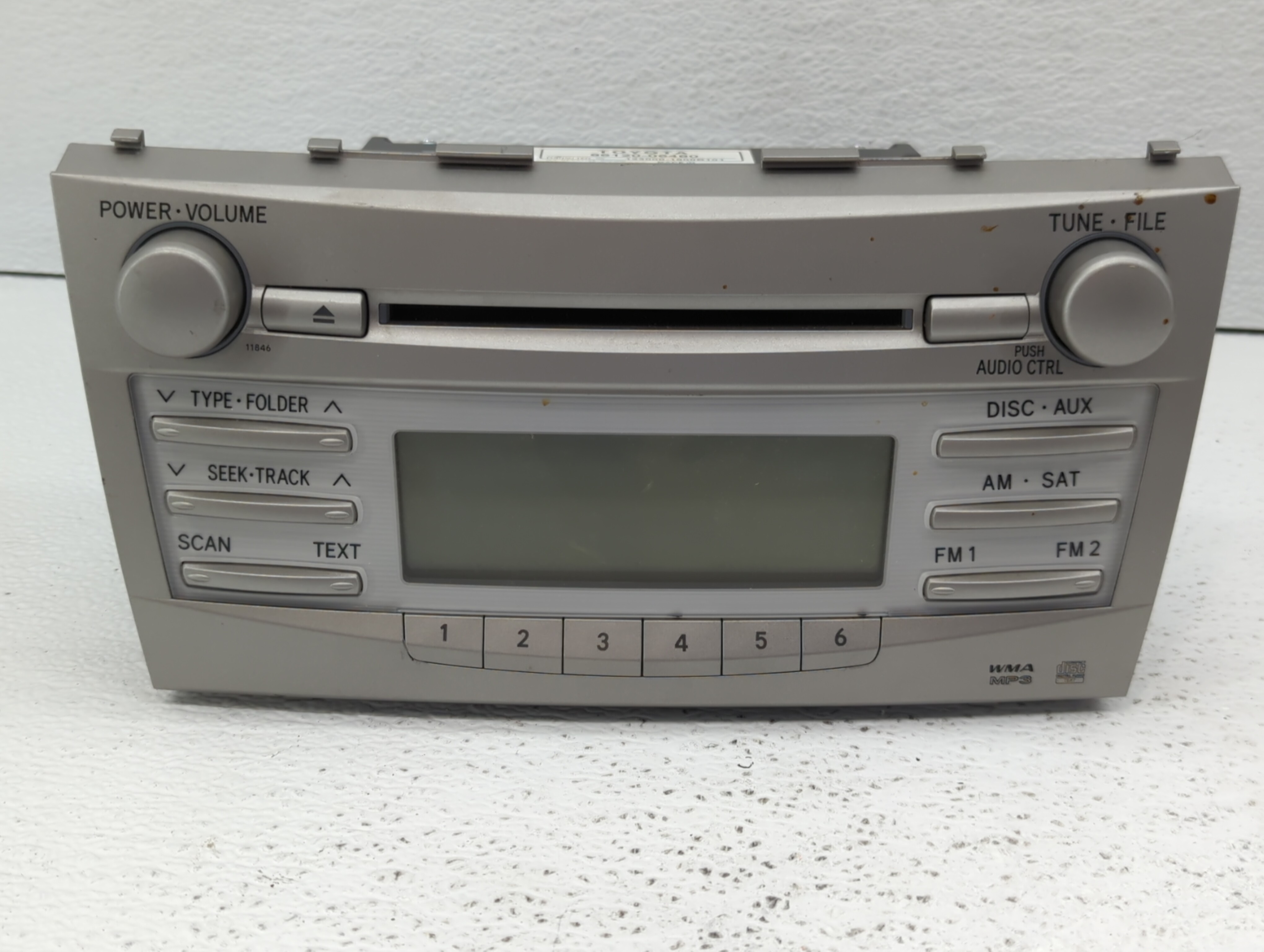 2010-2011 Toyota Camry Am Fm Cd Player Radio Receiver 509946 - Oemusedautoparts1.com