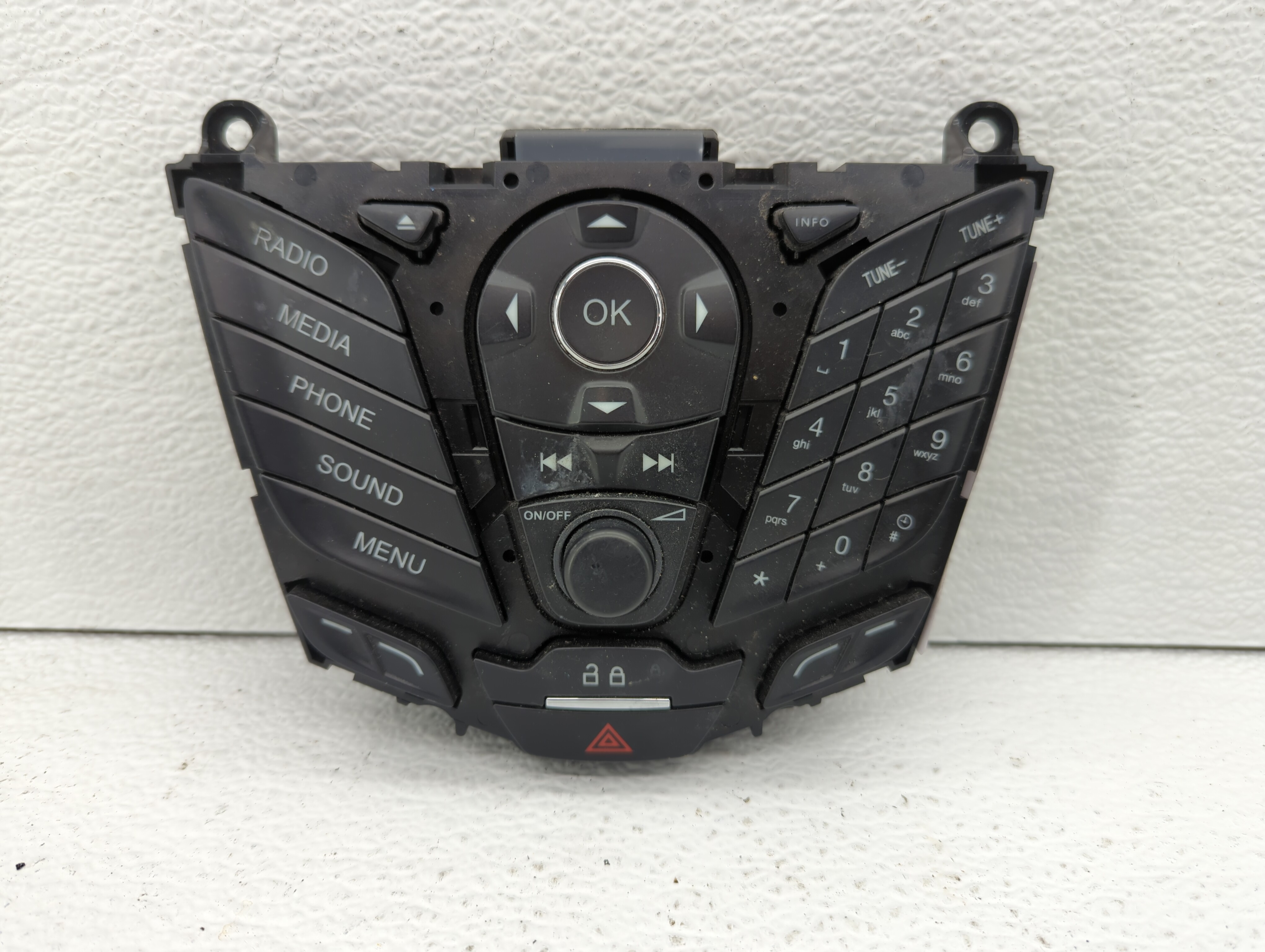 2013-2014 Ford Focus Radio Control Panel 510118 - Oemusedautoparts1.com