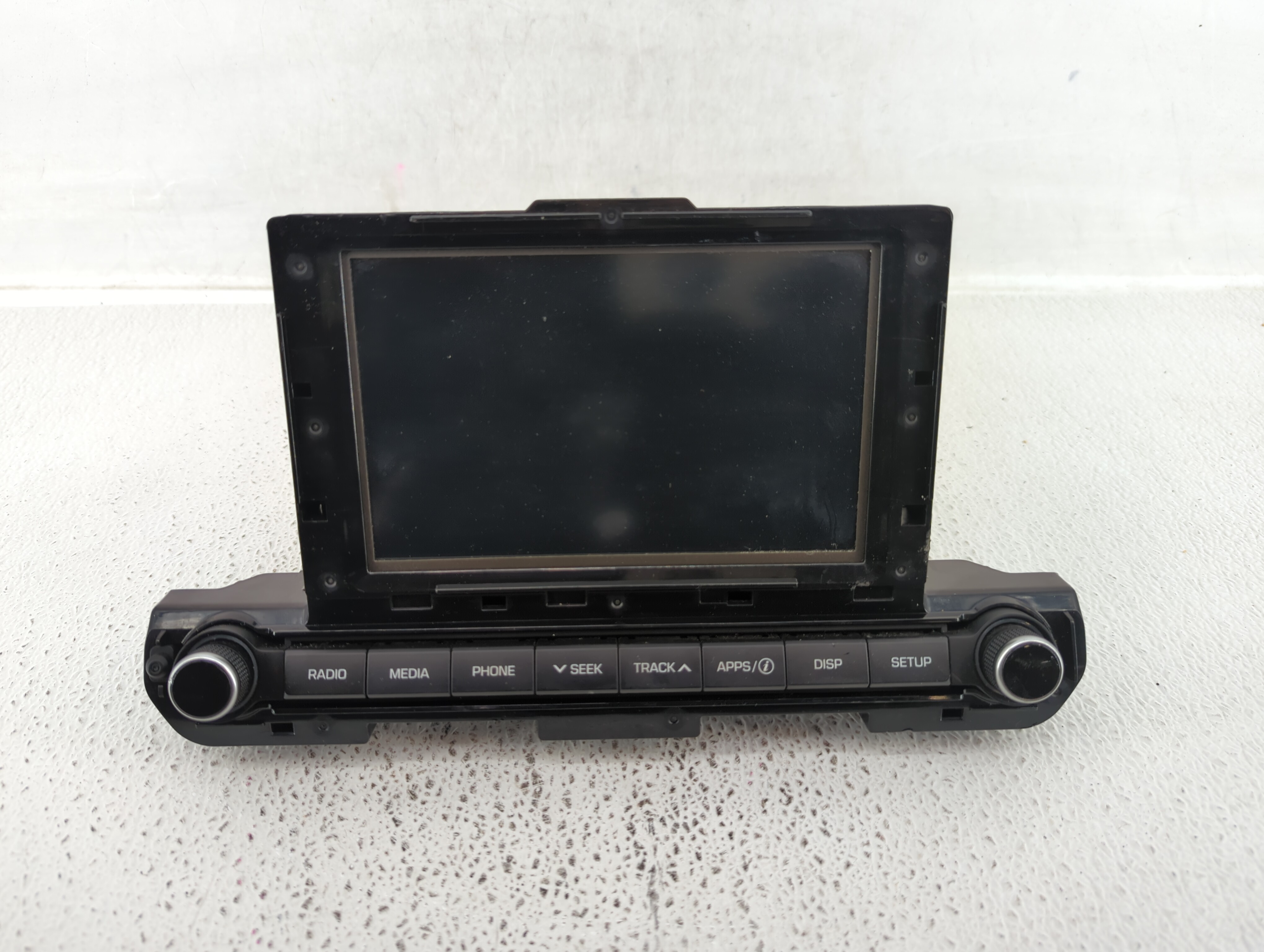 Picture of 2017-2018 Hyundai Elantra Am Fm Cd Player Radio Receiver 510438