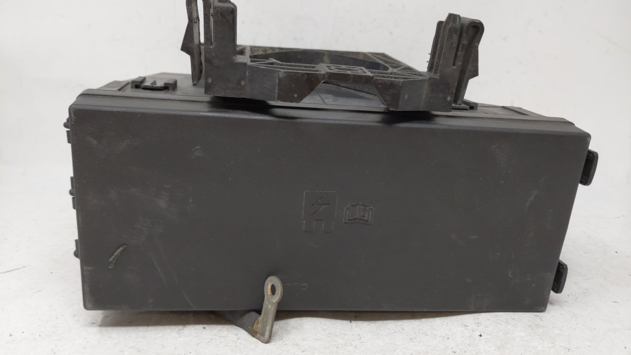 2012-2014 Ford Edge Fusebox Fuse Box Relay Module Ct4t-14290-nf 51066 - Oemusedautoparts1.com