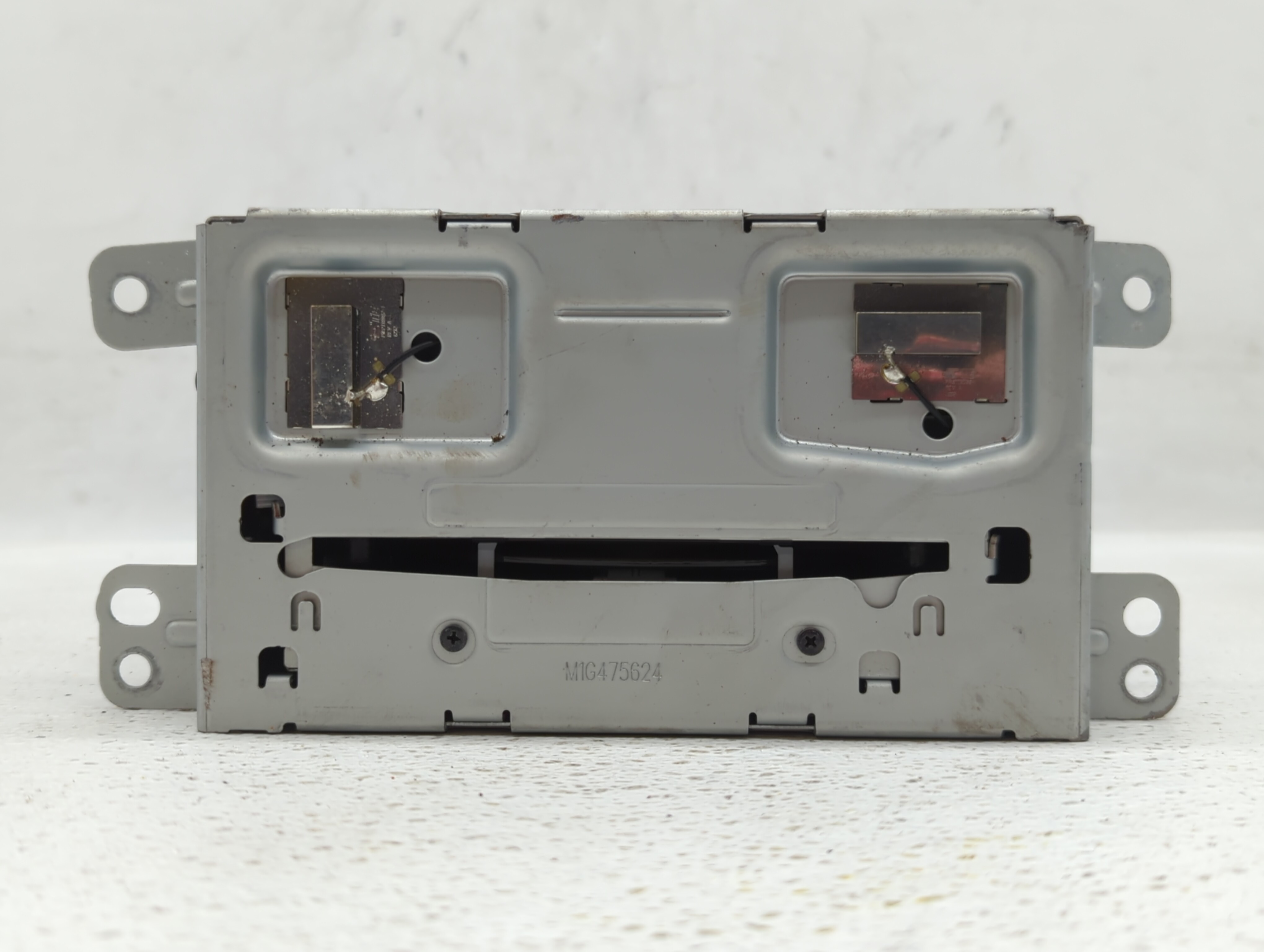 Picture of 2013-2013 Chevrolet Malibu Am Fm Cd Player Radio Receiver 510910