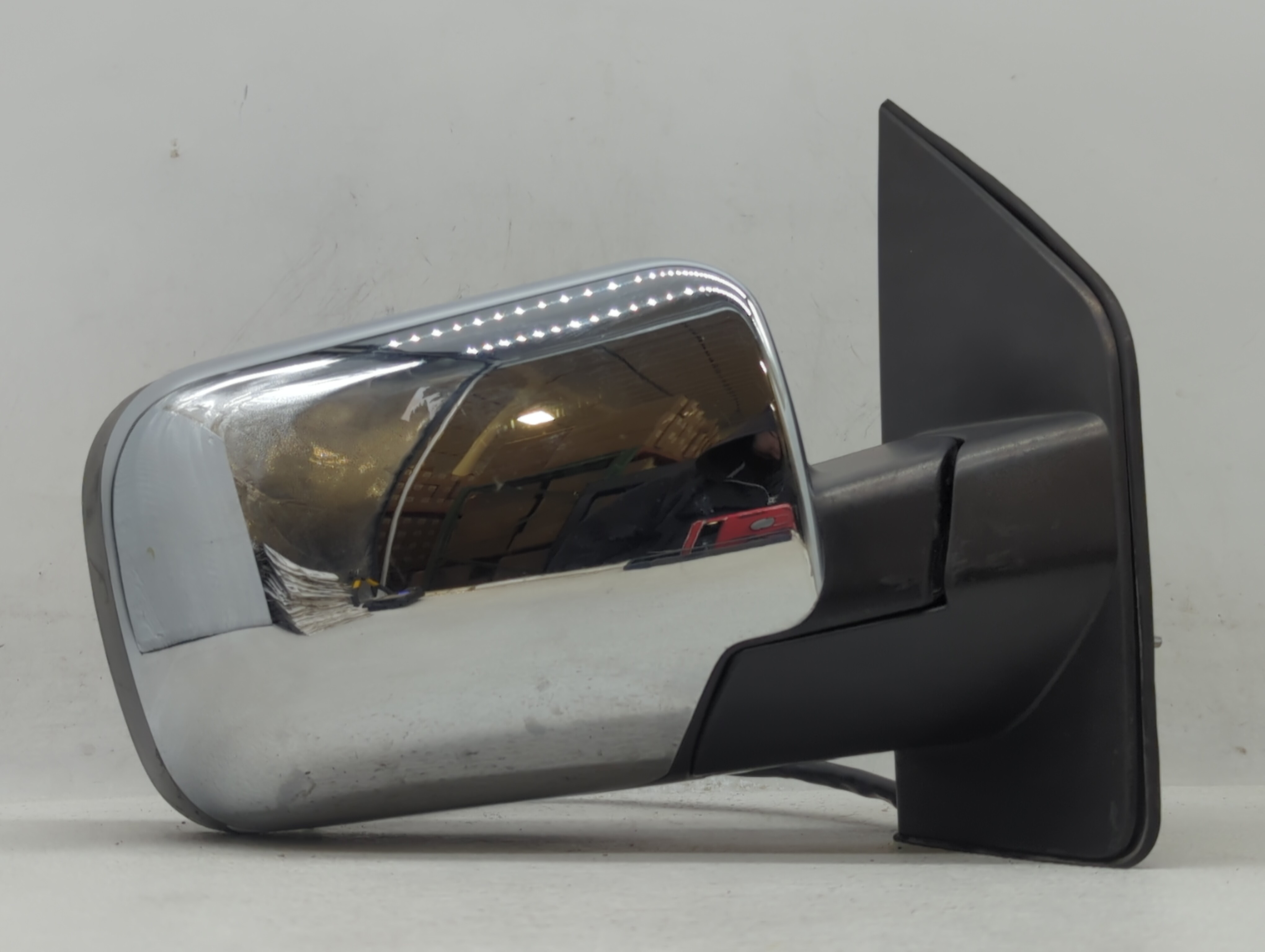 Picture of 2008 Saturn Aura Passenger Right Side View Power Door Mirror Chrome 511503