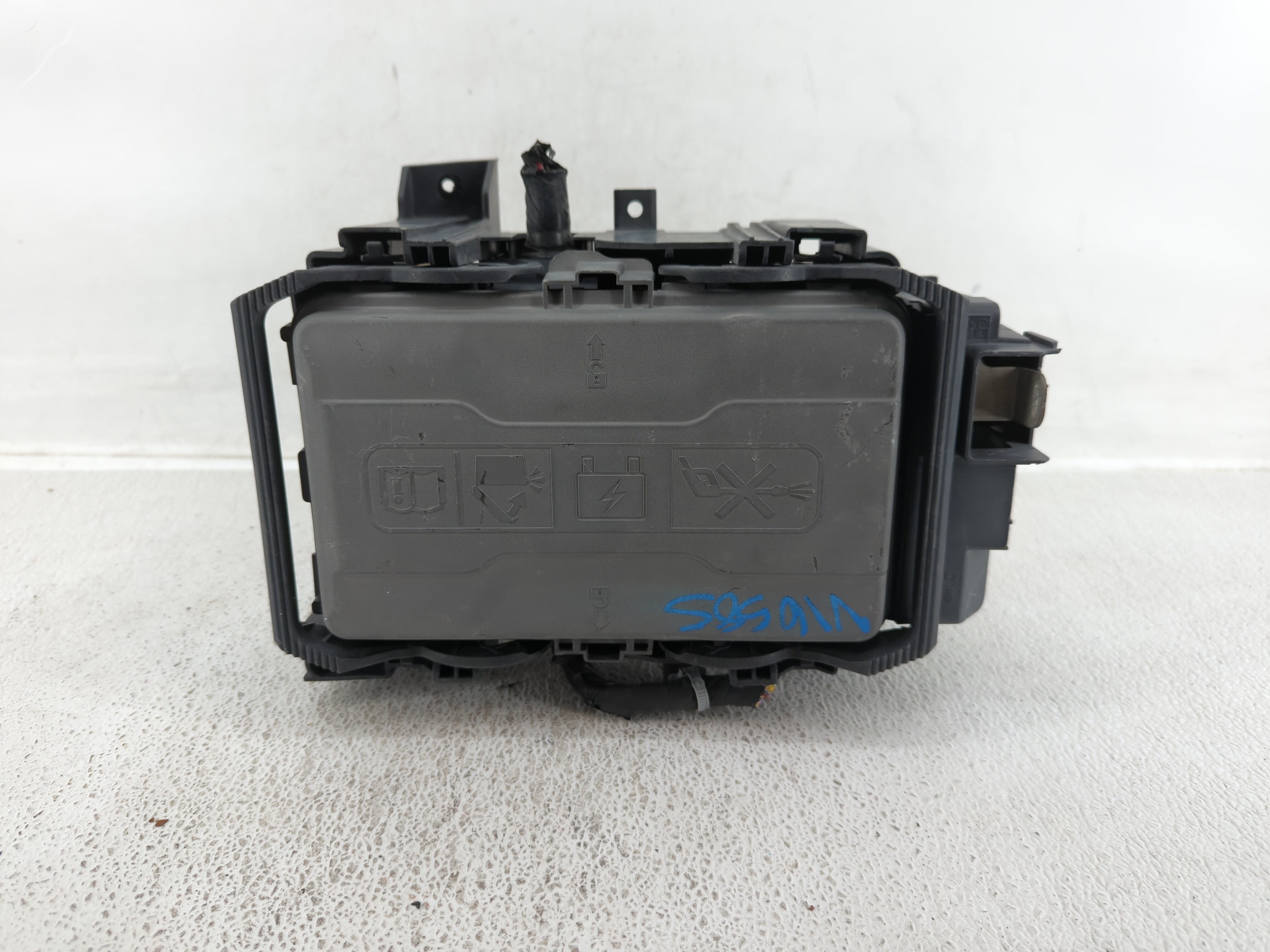 2018 Chevrolet Malibu Fusebox Fuse Box Relay Module 84144635 512249 - Oemusedautoparts1.com