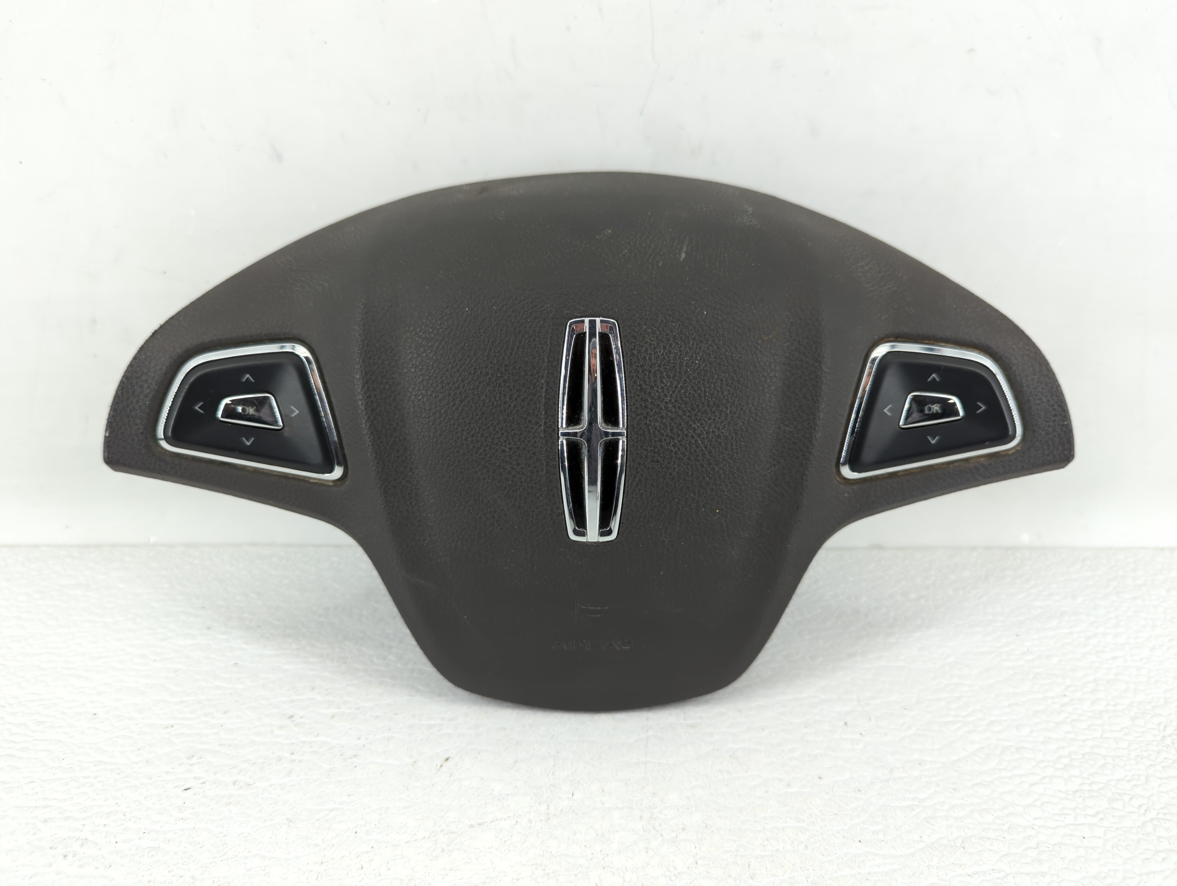 2013-2014 Lincoln Mkz Air Bag Driver Left Steering Wheel Mounted 513196 - Oemusedautoparts1.com