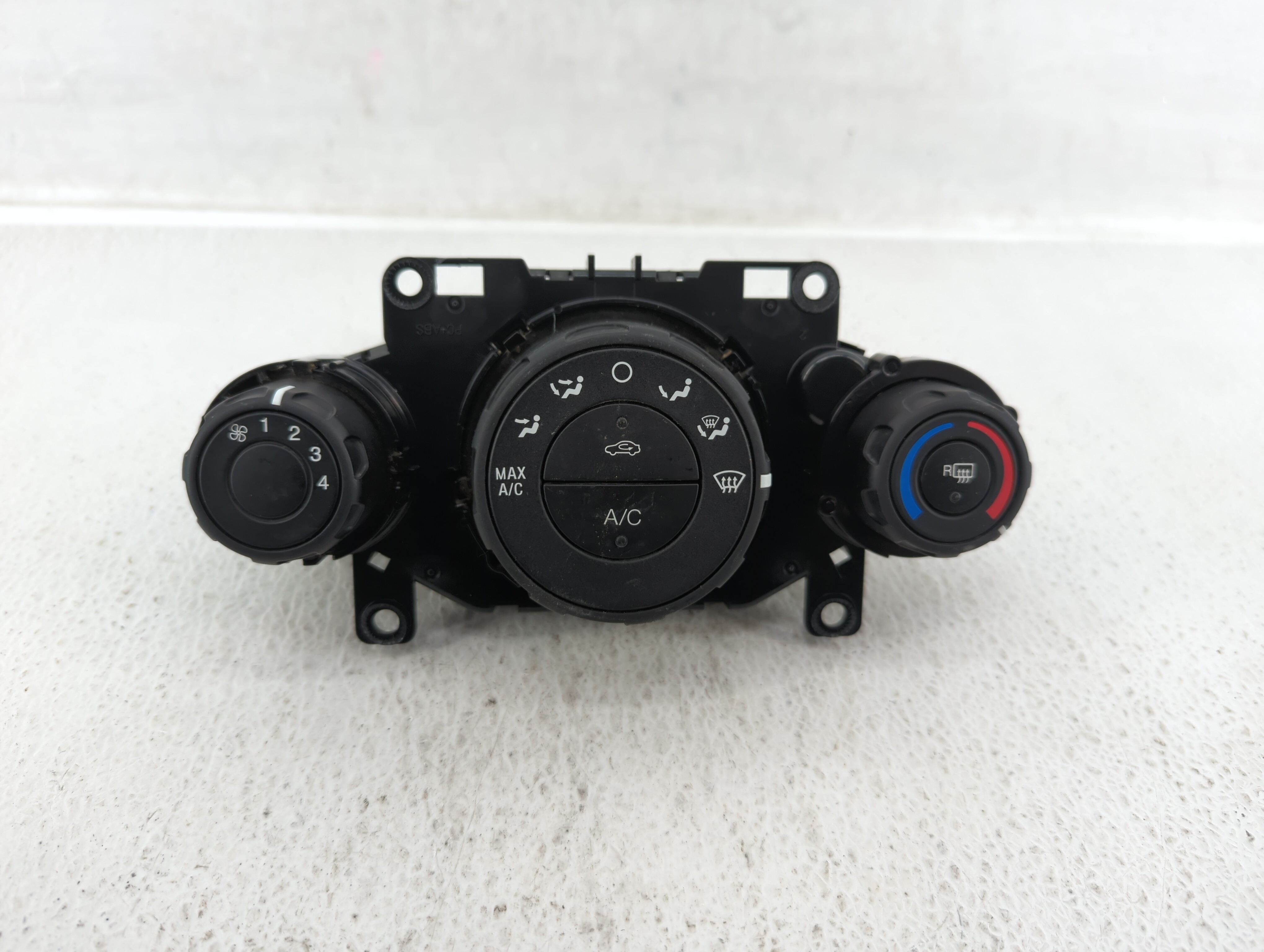 2012-2012 Ford Focus Ac Heater Climate Control D2bt-19980-af 513936 - Oemusedautoparts1.com