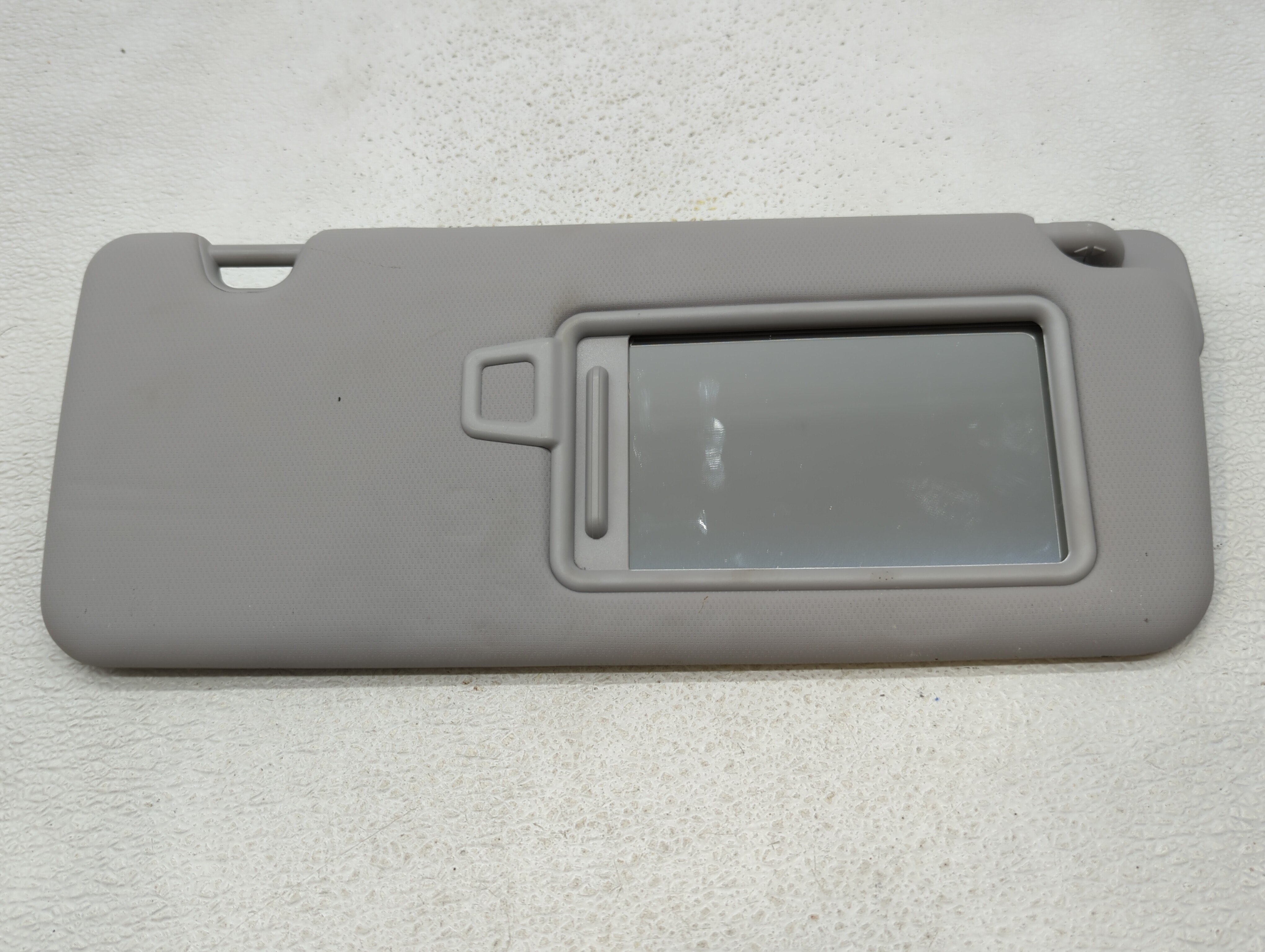 2016-2021 Hyundai Tucson Passenger Sun Visor Mirror Right Sunvisor 514664 - Oemusedautoparts1.com