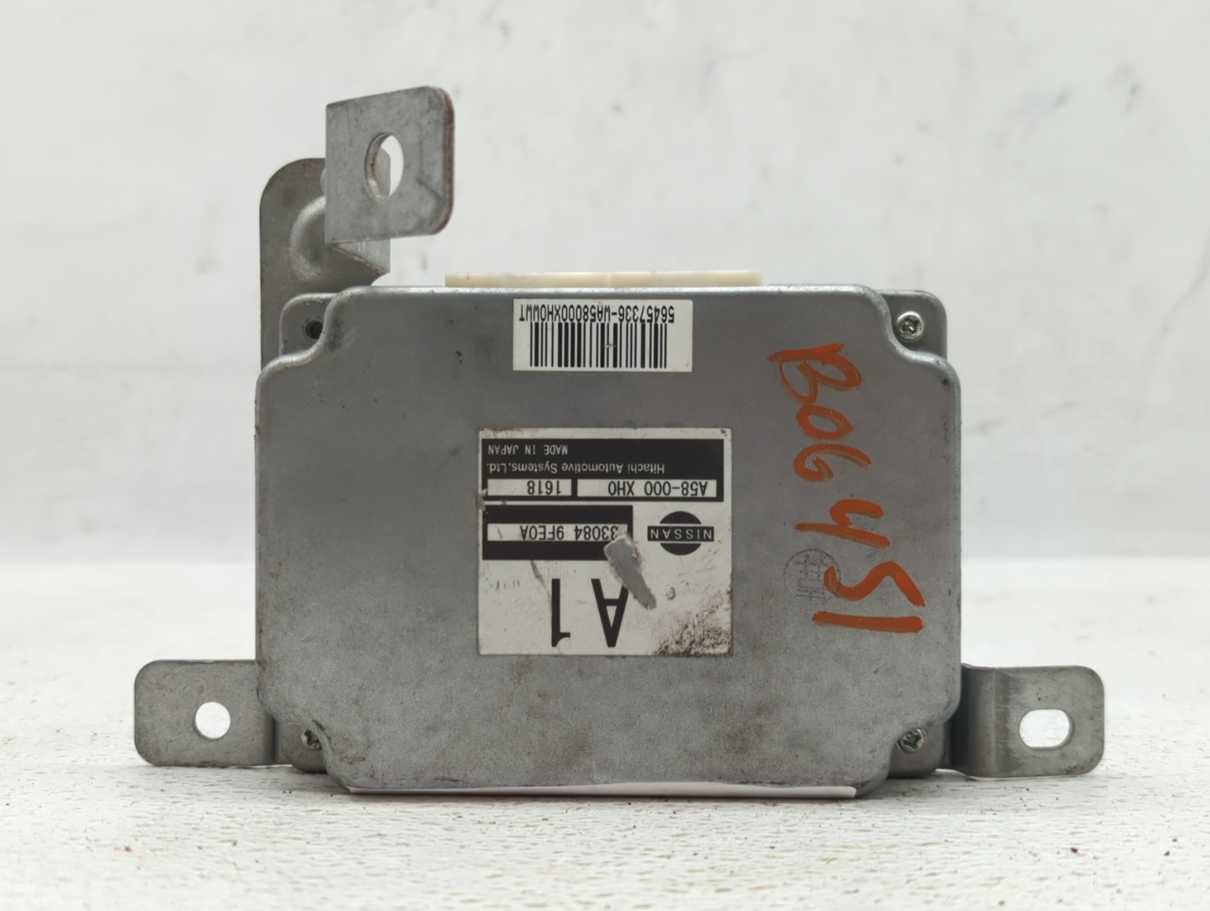 Picture of 2009 Nissan Titan Chassis Control Module Ccm Bcm Body Control 33084 9fe0a 515011