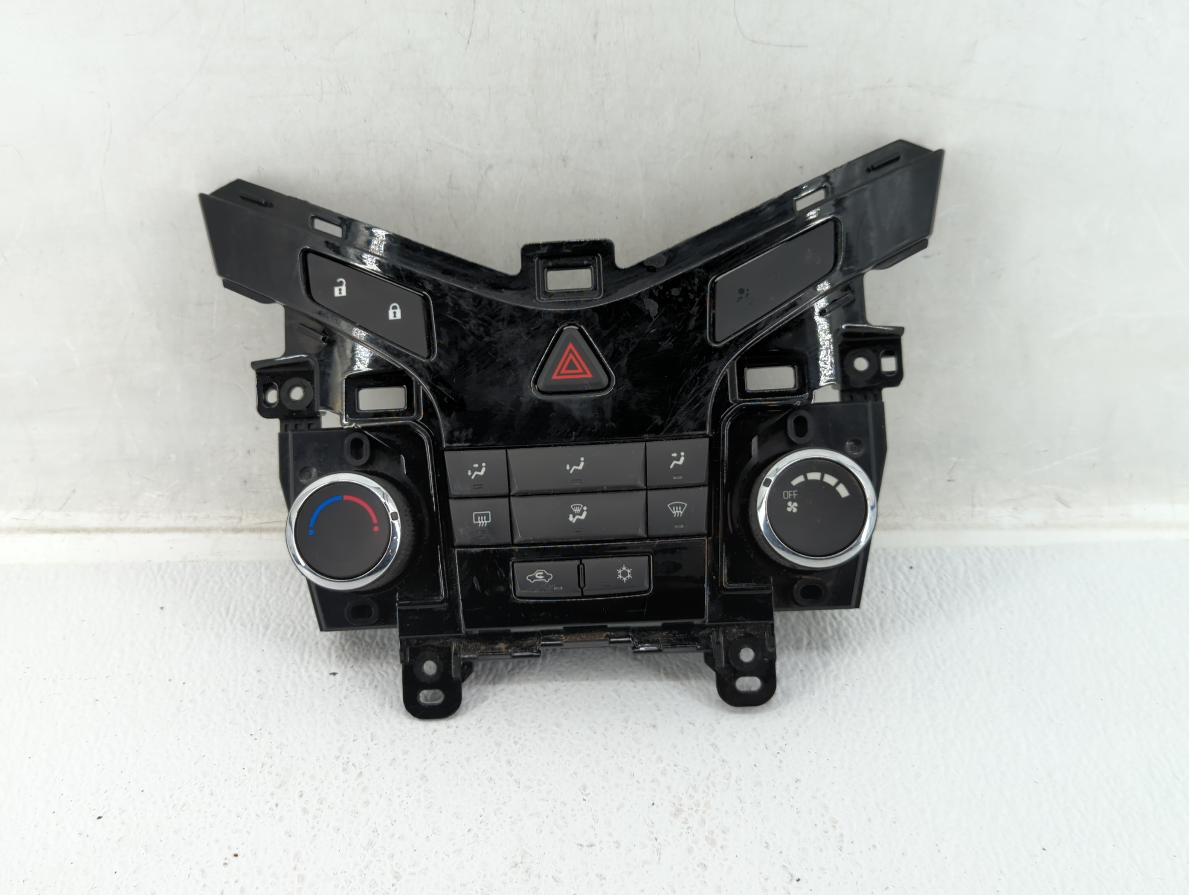 2011-2012 Chevrolet Cruze Ac Heater Climate Control 950147054 516734 - Oemusedautoparts1.com