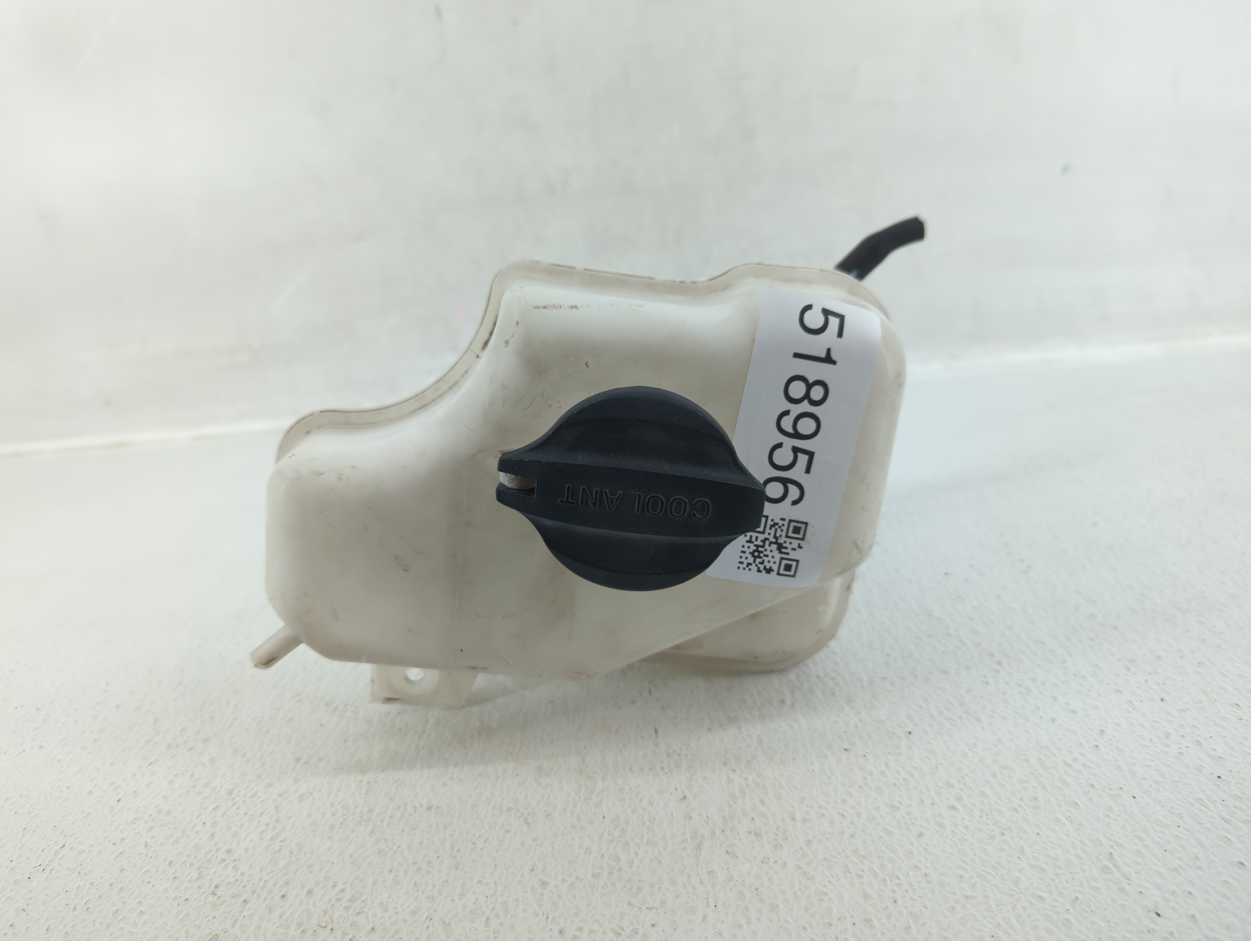 2011-2016 Kia Optima Radiator Coolant Overflow Expansion Tank Bottle 518956 - Oemusedautoparts1.com