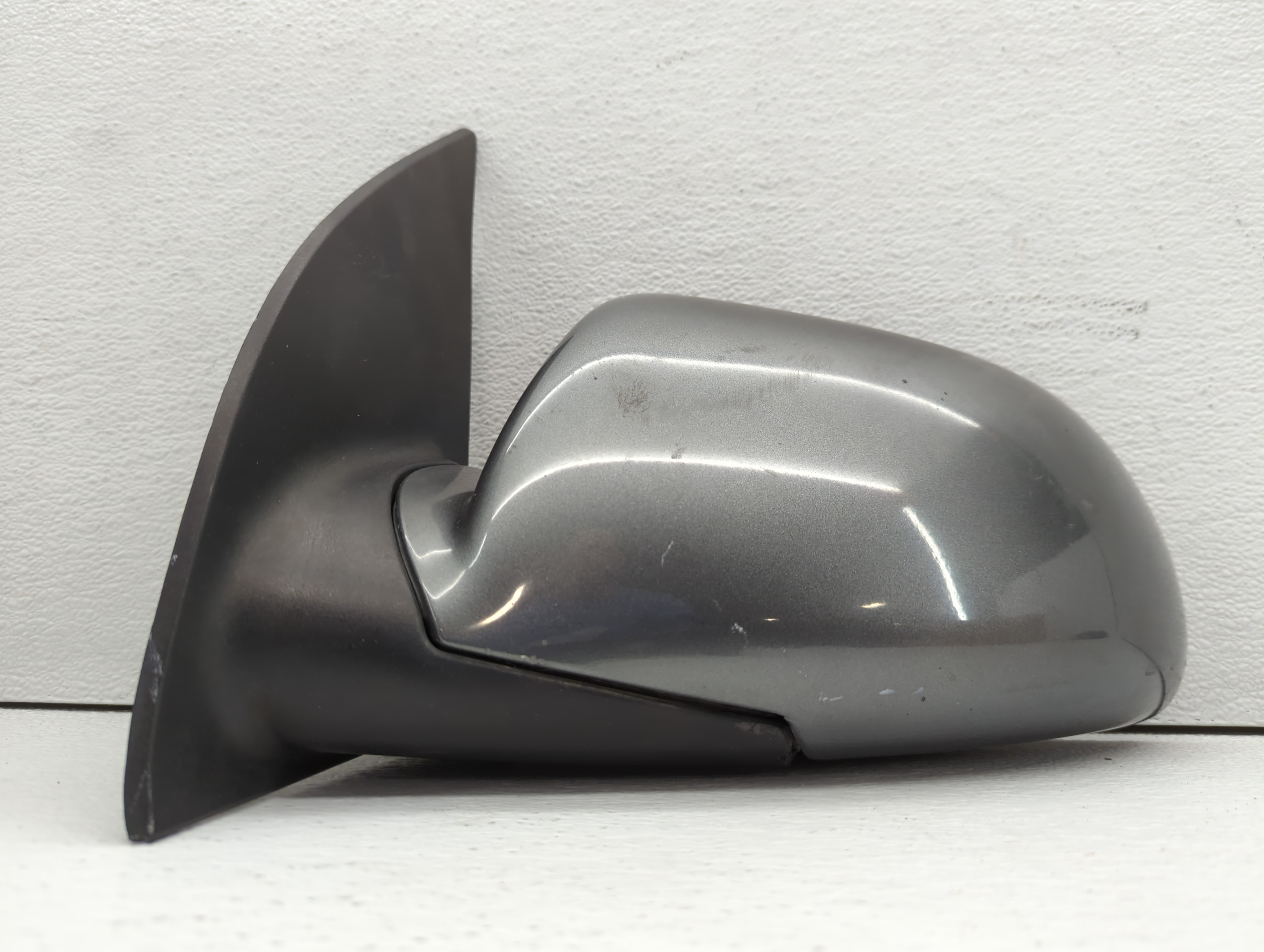2006-2009 Pontiac Torrent Driver Left Side View Power Door Mirror Grey 519224 - Oemusedautoparts1.com
