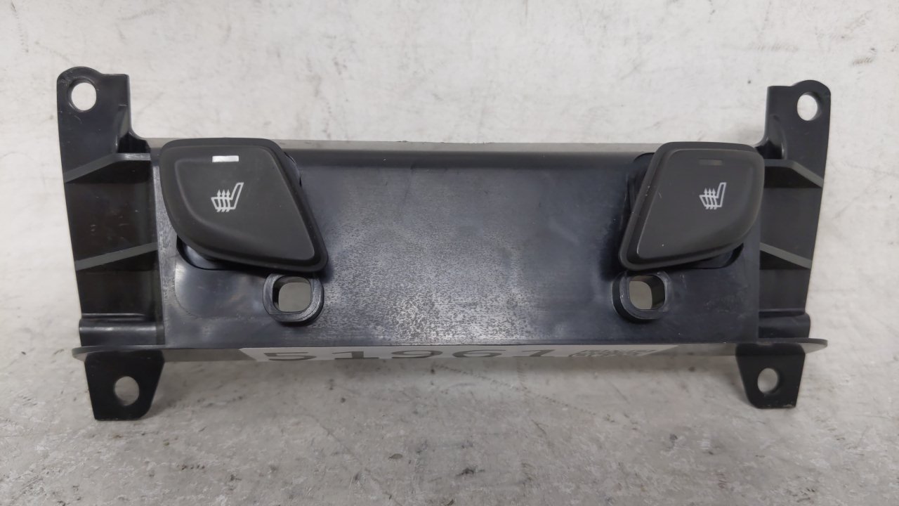 2013-2014 Cadillac Xts Ac Heater Climate Control 51961 - Oemusedautoparts1.com