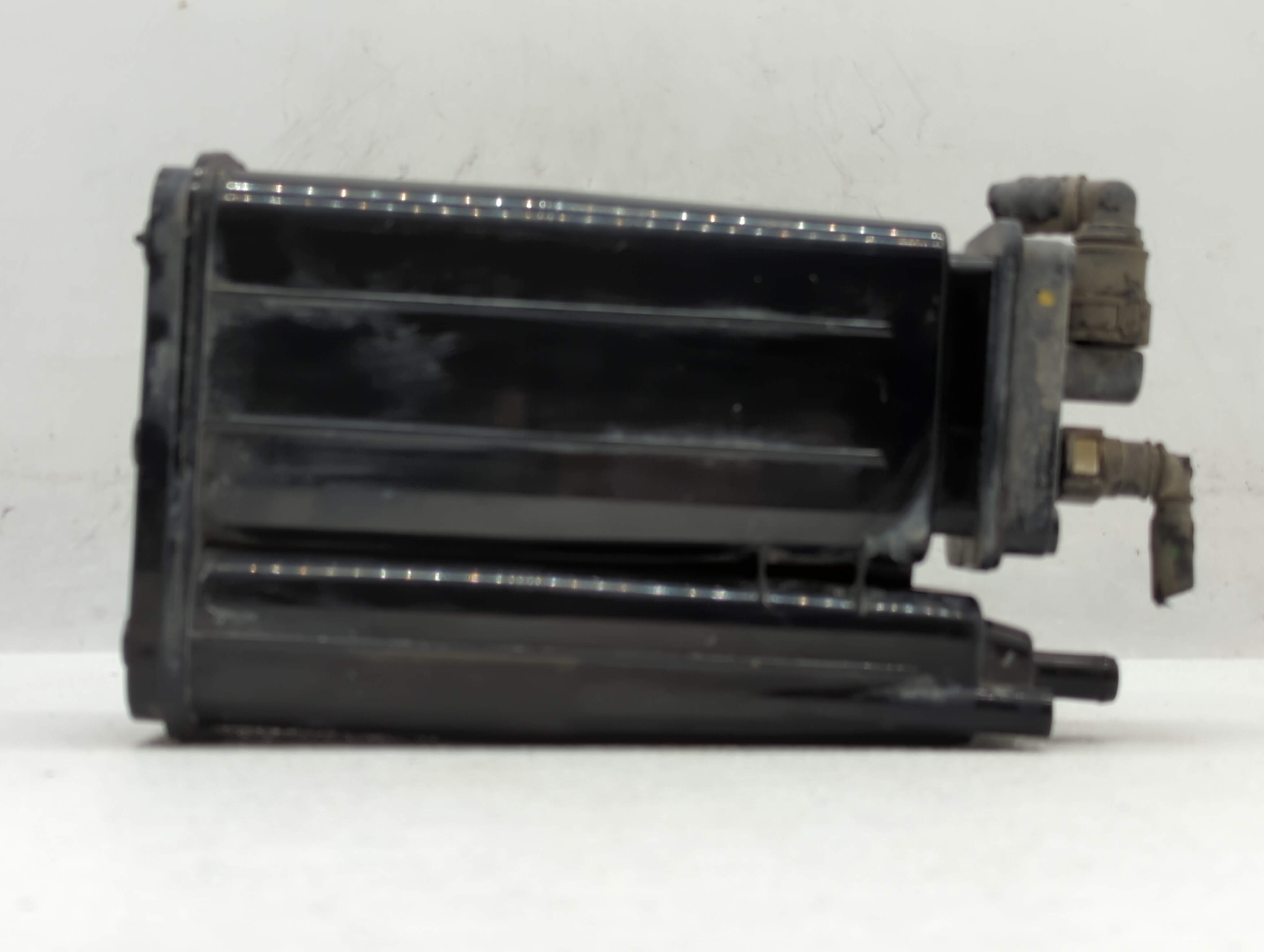 2018 Kia Forte Fuel Vapor Charcoal Canister 519637 - Oemusedautoparts1.com