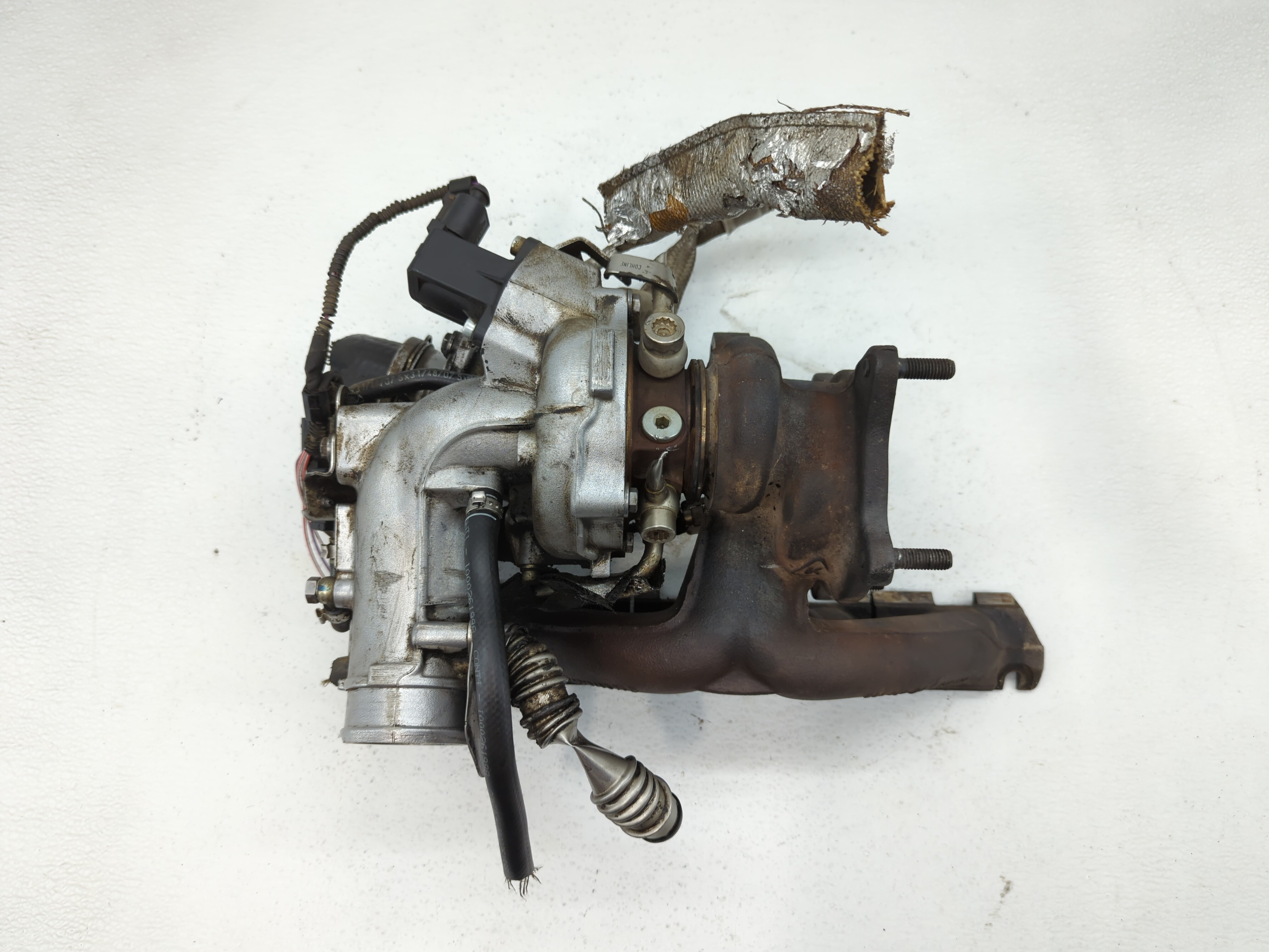 Picture of 2008-2008 Volkswagen Eos Turbocharger Exhaust Manifold With Turbo Charger 519681