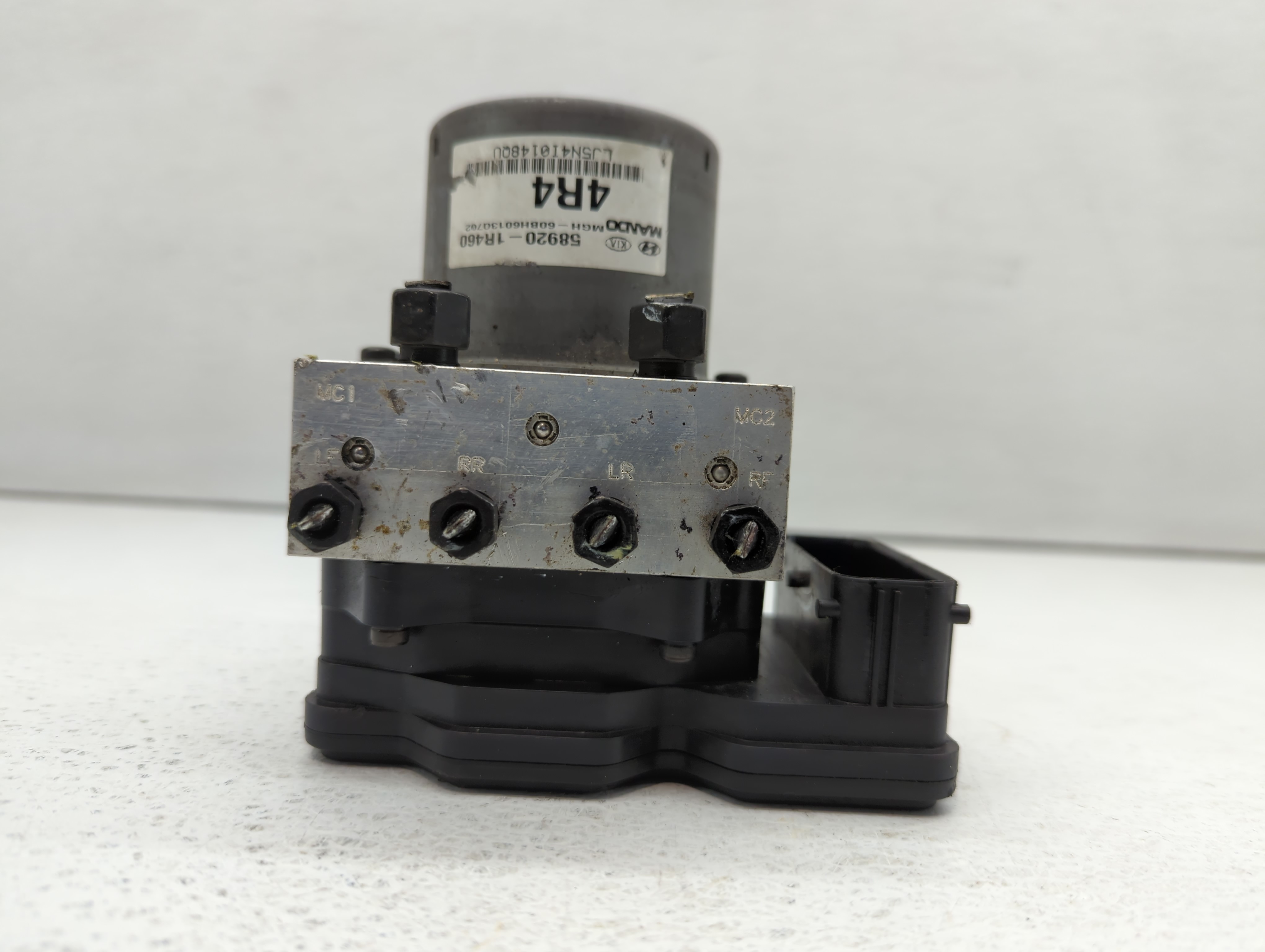 2015-2017 Hyundai Accent Abs Pump Control Module 519994 - Oemusedautoparts1.com