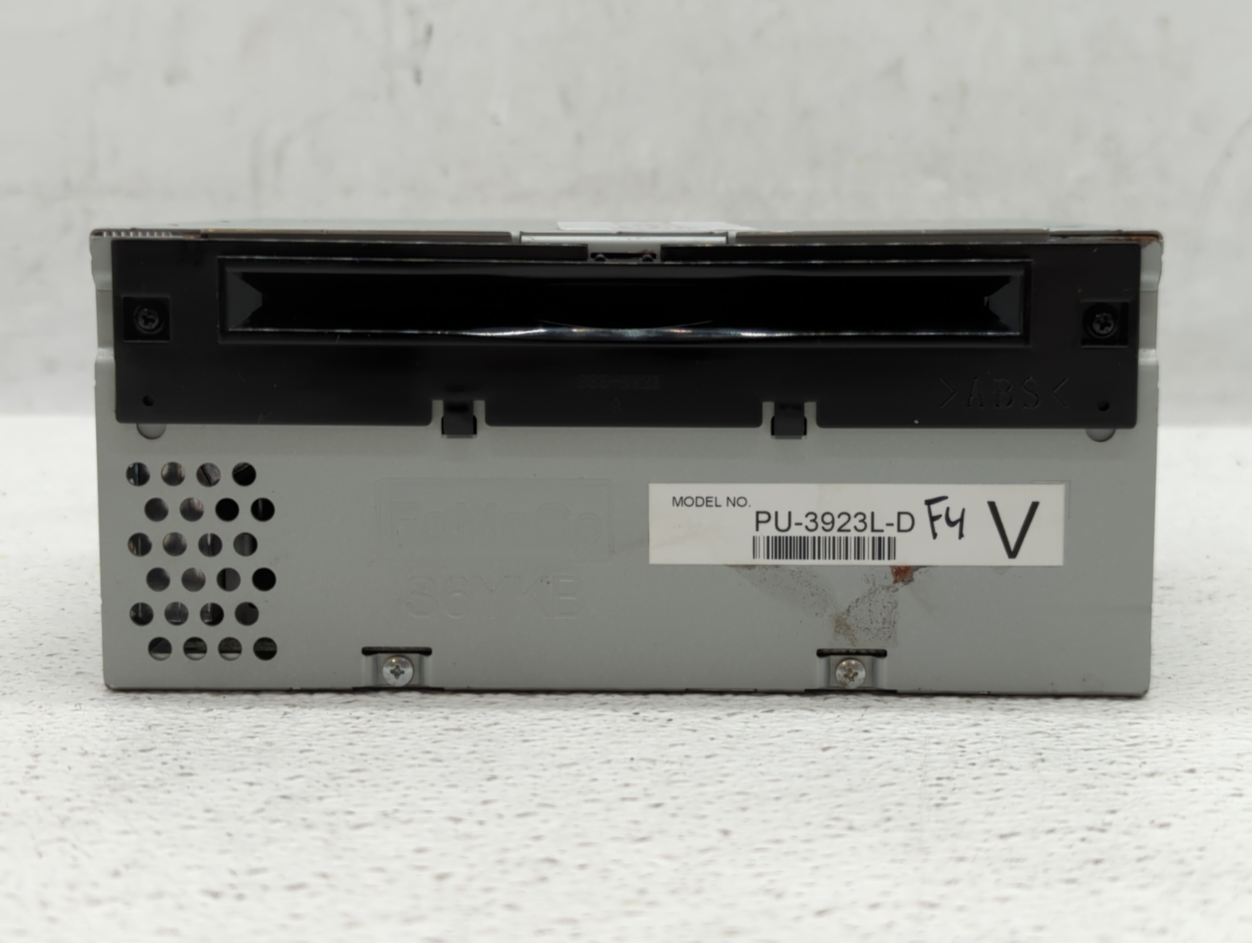 2017 Ford Explorer Am Fm Cd Player Radio Receiver 521646 - Oemusedautoparts1.com