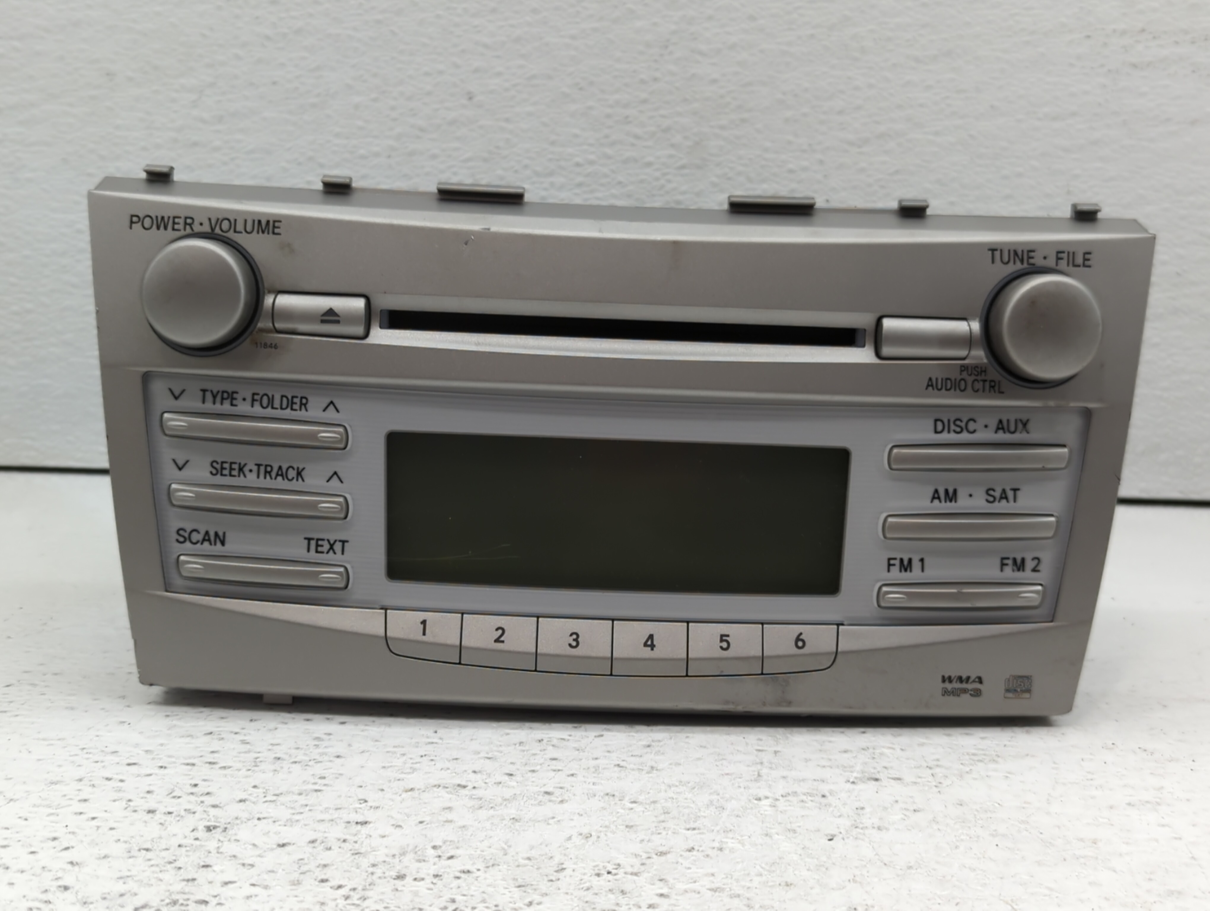 Picture of 2010-2011 Toyota Camry Am Fm Cd Player Radio Receiver 523731