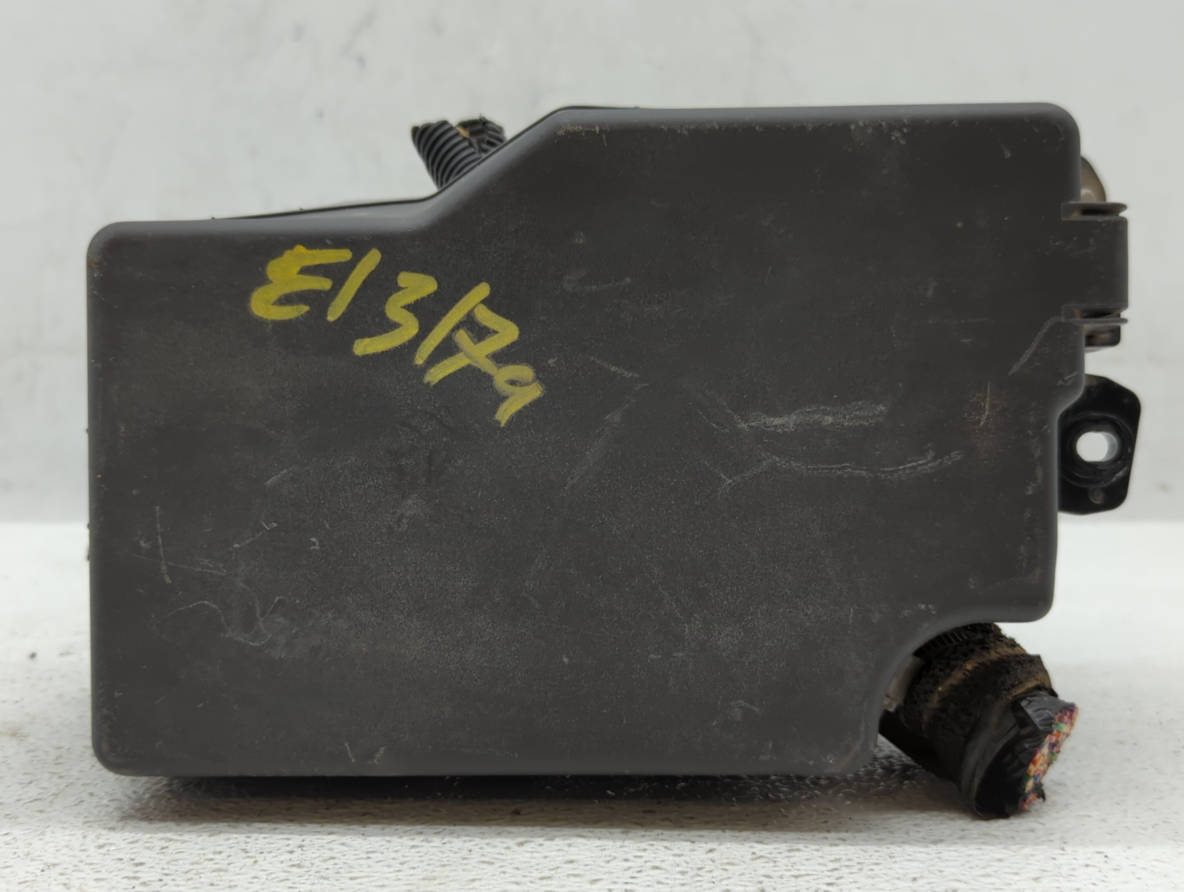 2012 Mazda 3 Fusebox Fuse Box Relay Module Bbm6-66761|bfd2-66761 523791 - Oemusedautoparts1.com