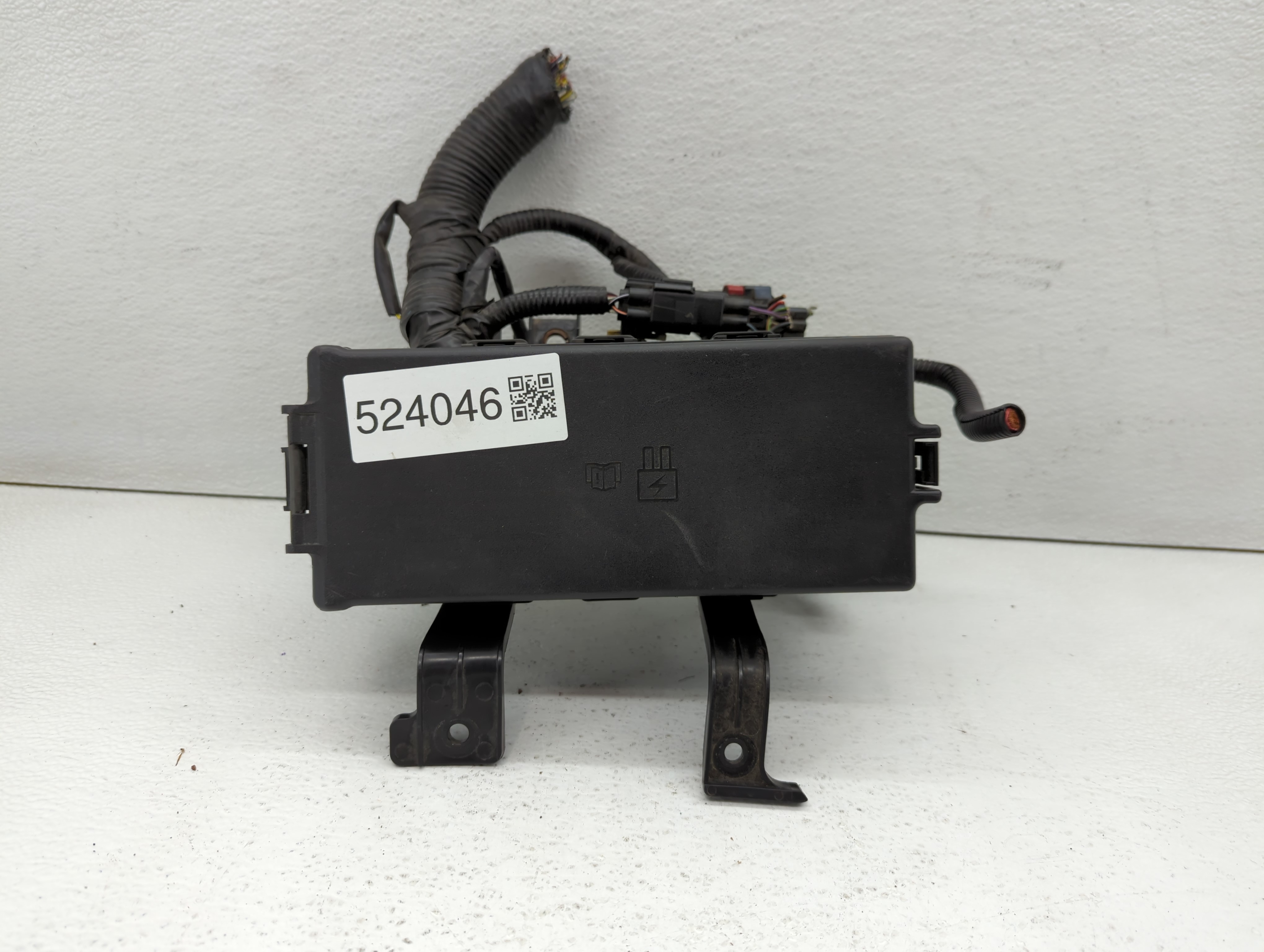 Picture of 2007-2010 Lincoln Mkz Fusebox Fuse Box Relay Module 524046