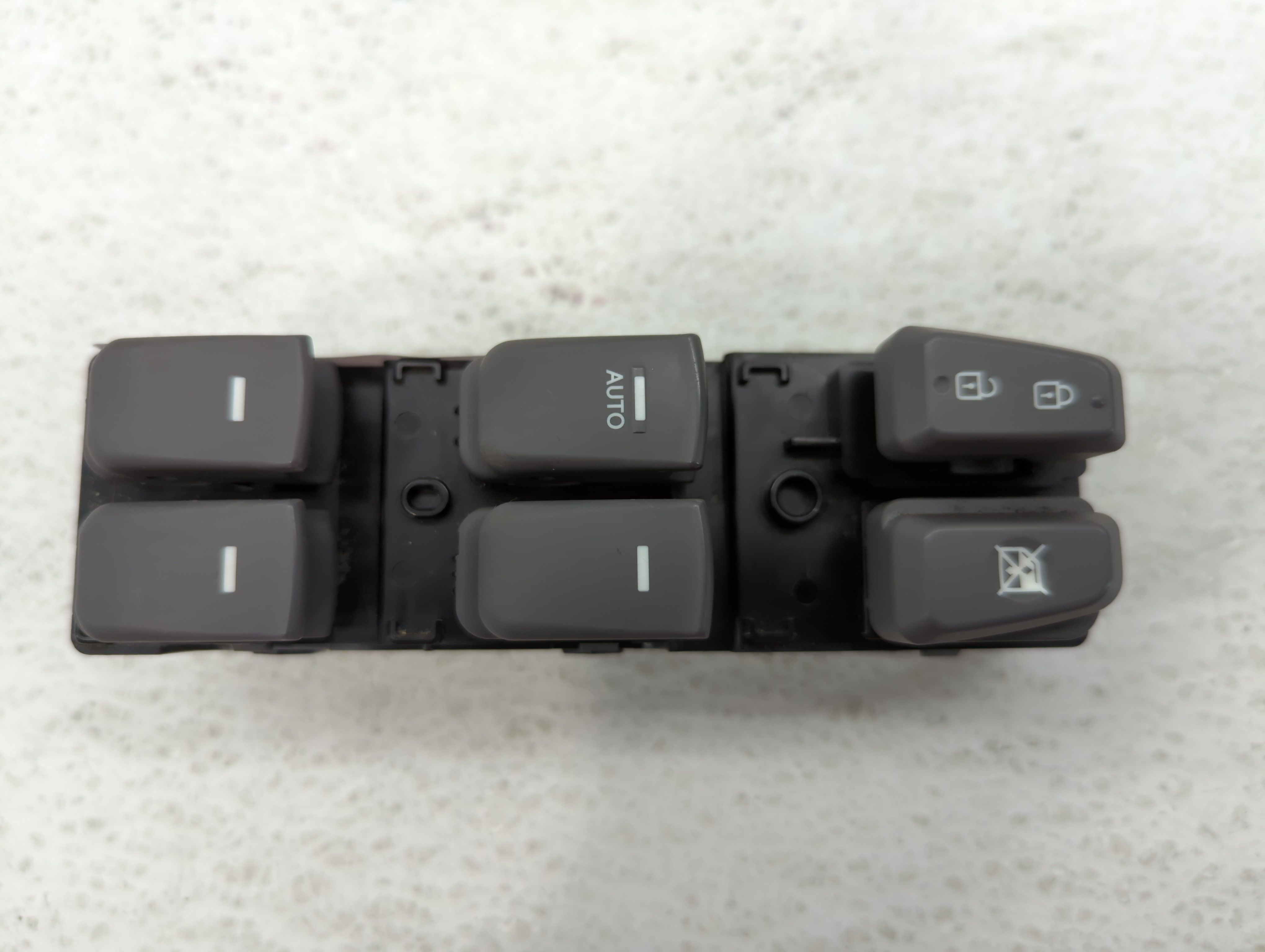 Picture of 2011-2015 Hyundai Sonata Driver Left Door Master Power Window Switch 524342