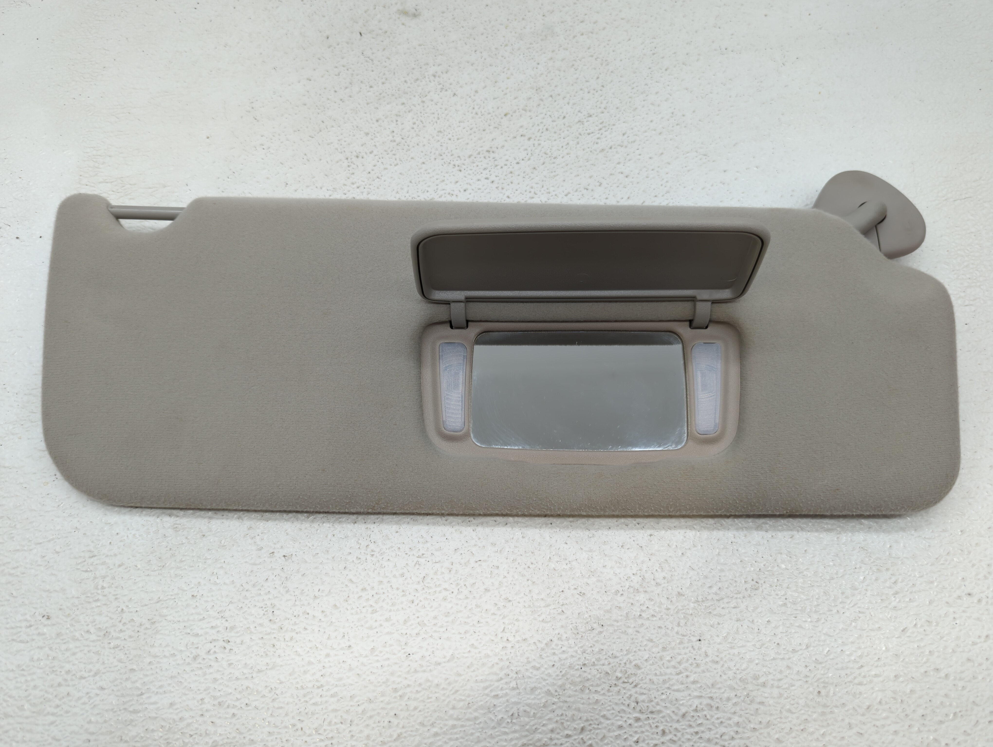 2005-2010 Toyota Sienna Passenger Sun Visor Mirror Right Sunvisor 528593 - Oemusedautoparts1.com