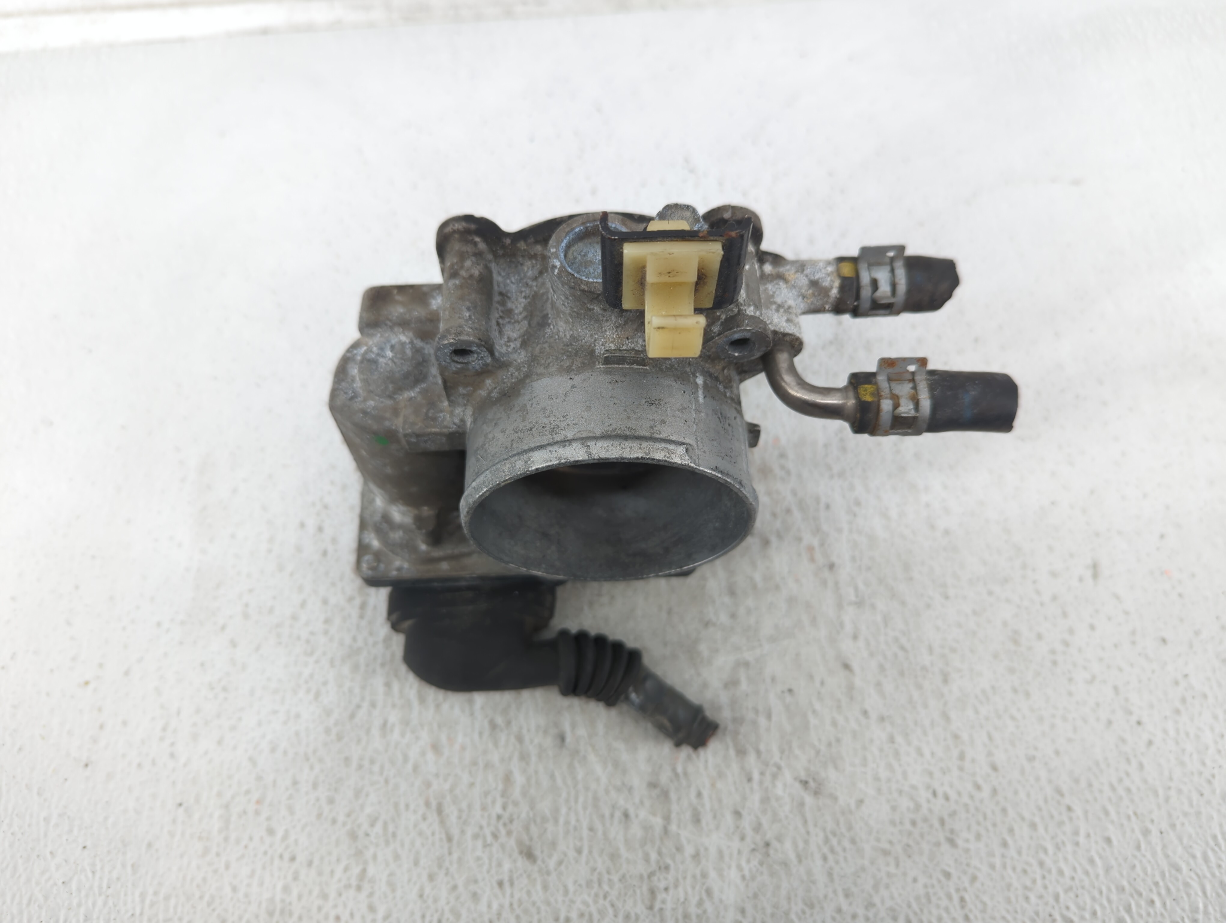 Picture of 2010-2017 Toyota Camry Throttle Body 528959