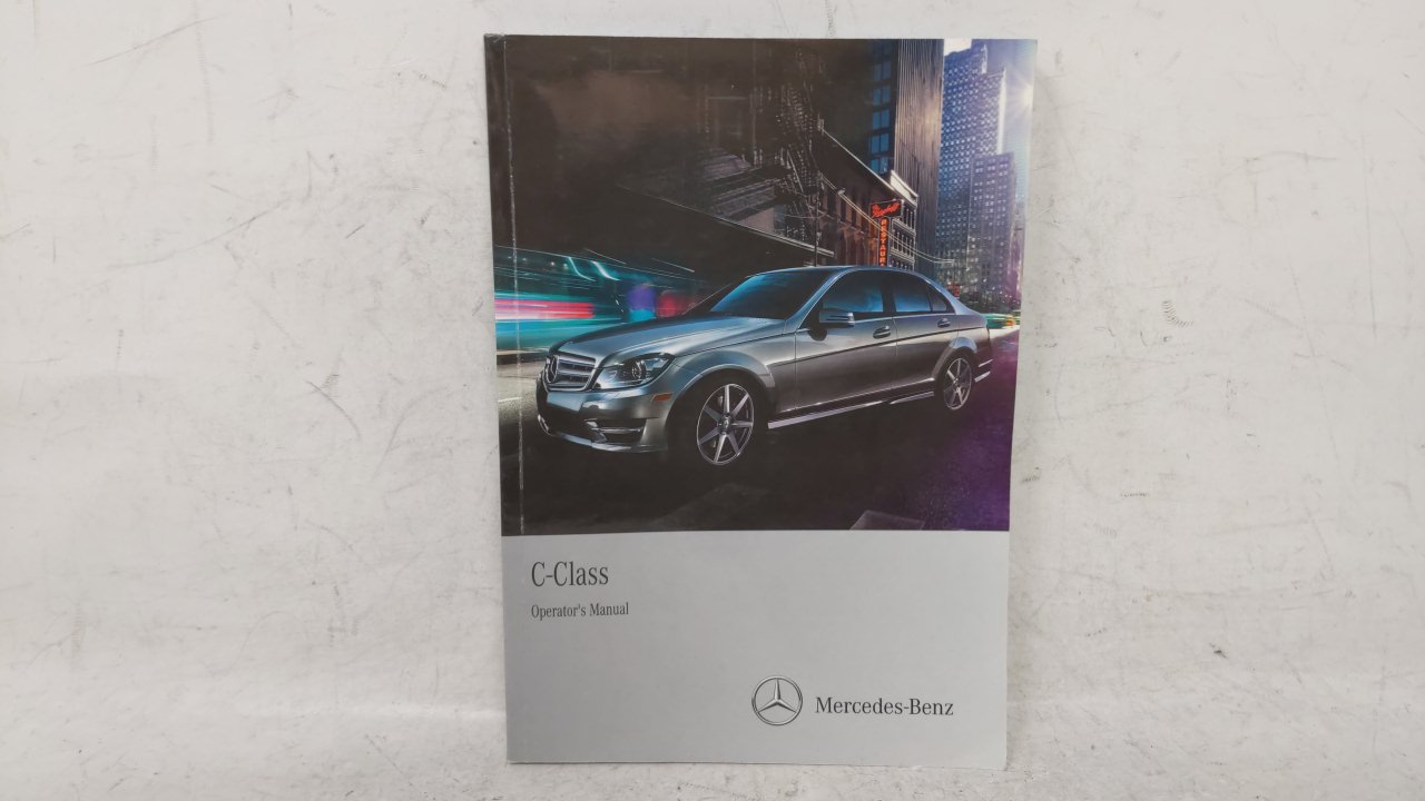 Picture of 2012 Mercedes-benz Cl200 Owners Manual Book Guide 53004