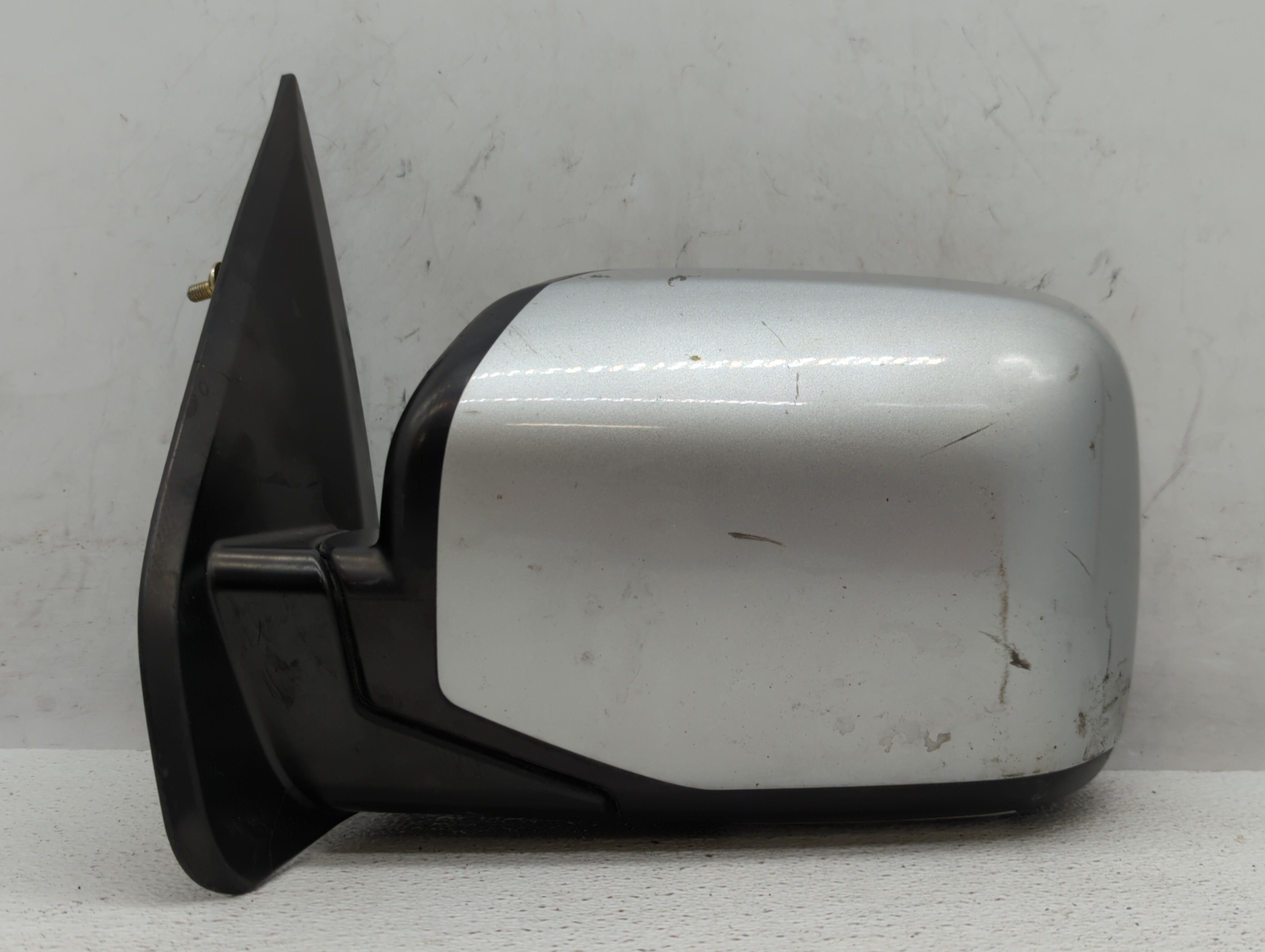 Picture of 2009-2015 Honda Pilot Driver Left Side View Power Door Mirror Silver 530974
