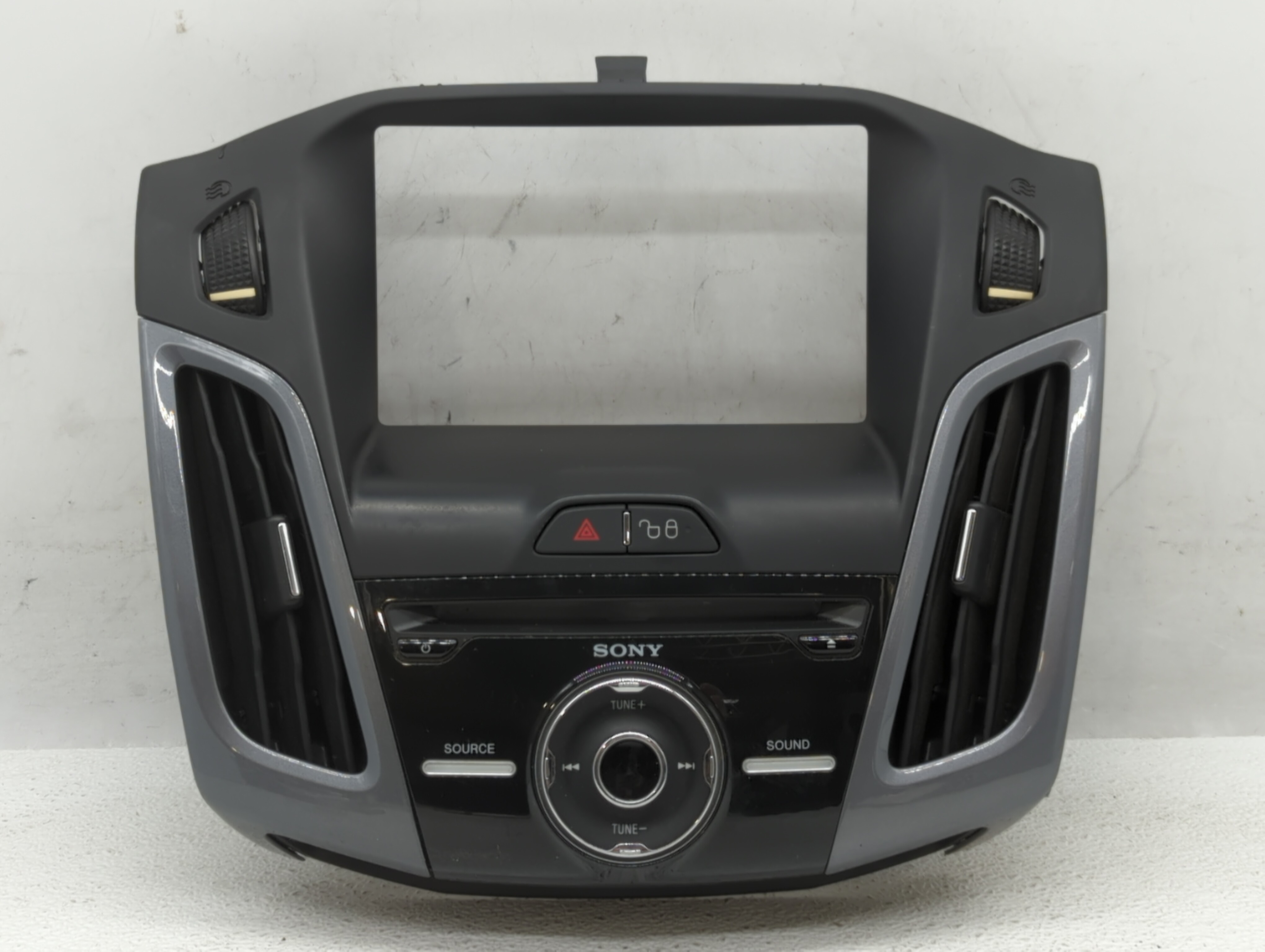 2013 Ford Focus Radio Control Panel 531047 - Oemusedautoparts1.com