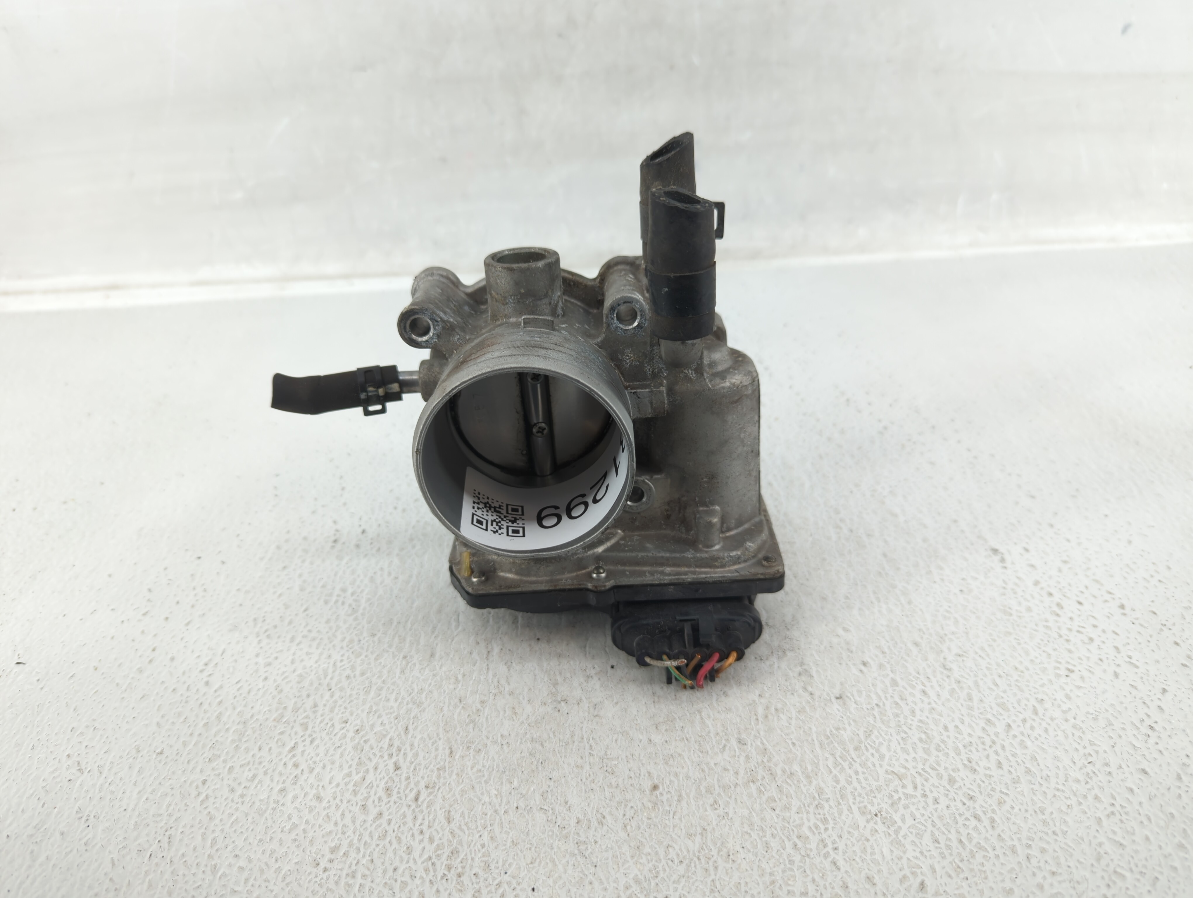 Picture of 2012-2017 Hyundai Veloster Throttle Body 531299