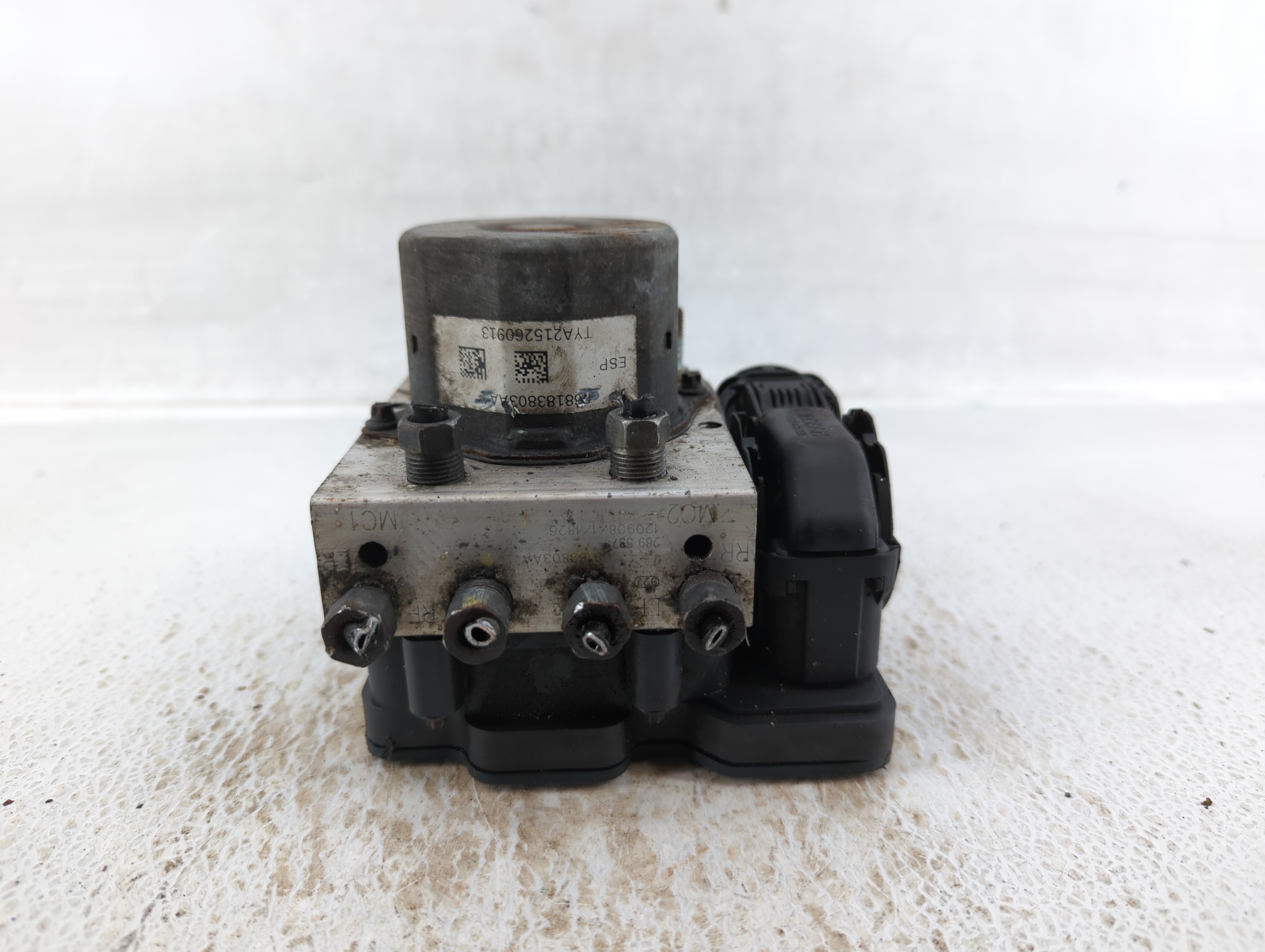 Picture of Dodge Caravan Abs Pump Control Module 533195