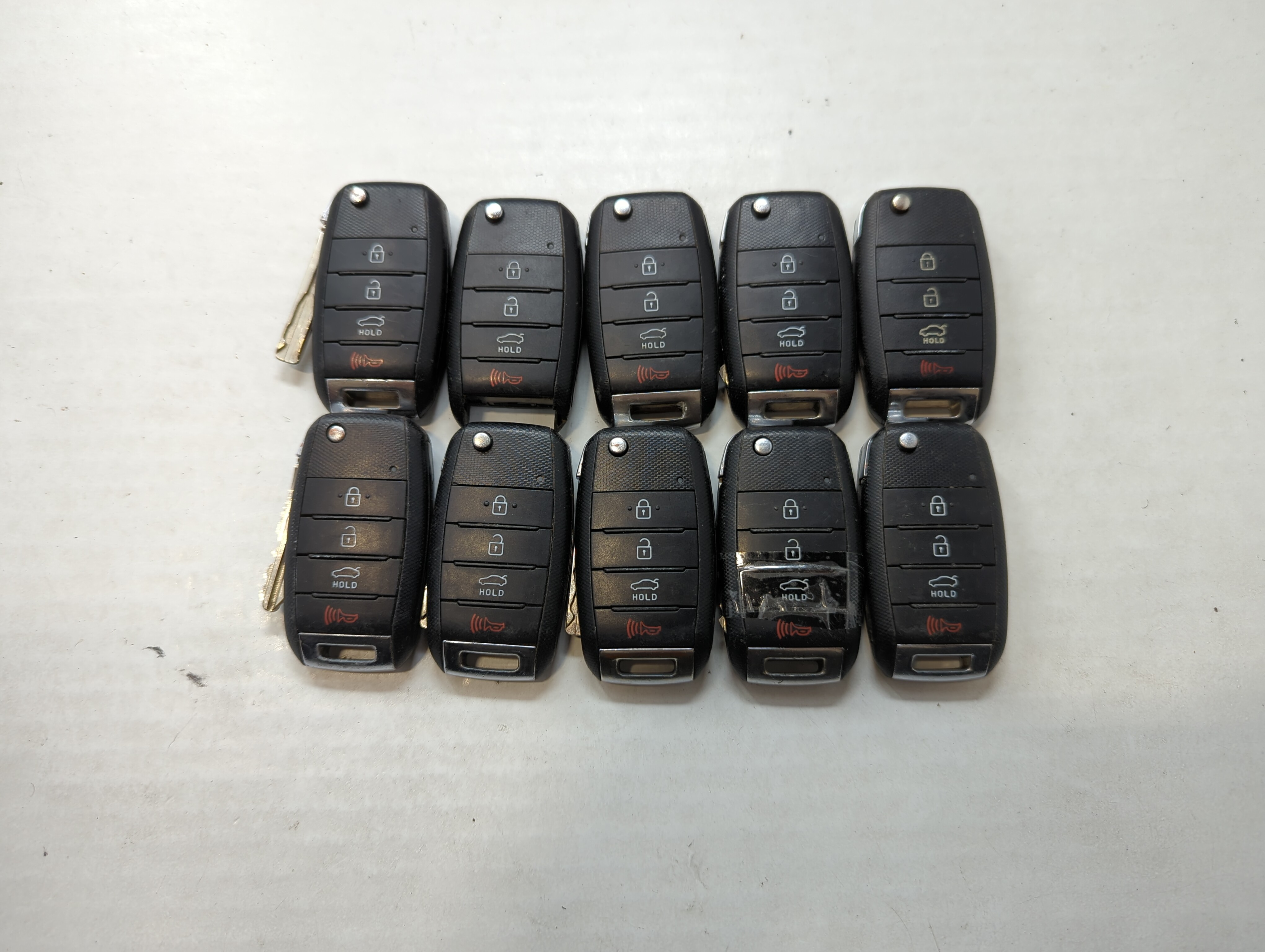 Lot of 10 Kia Keyless Entry Remote Fob MIXED FCC IDS MIXED PART NUMBERS 533904 - Oemusedautoparts1.com