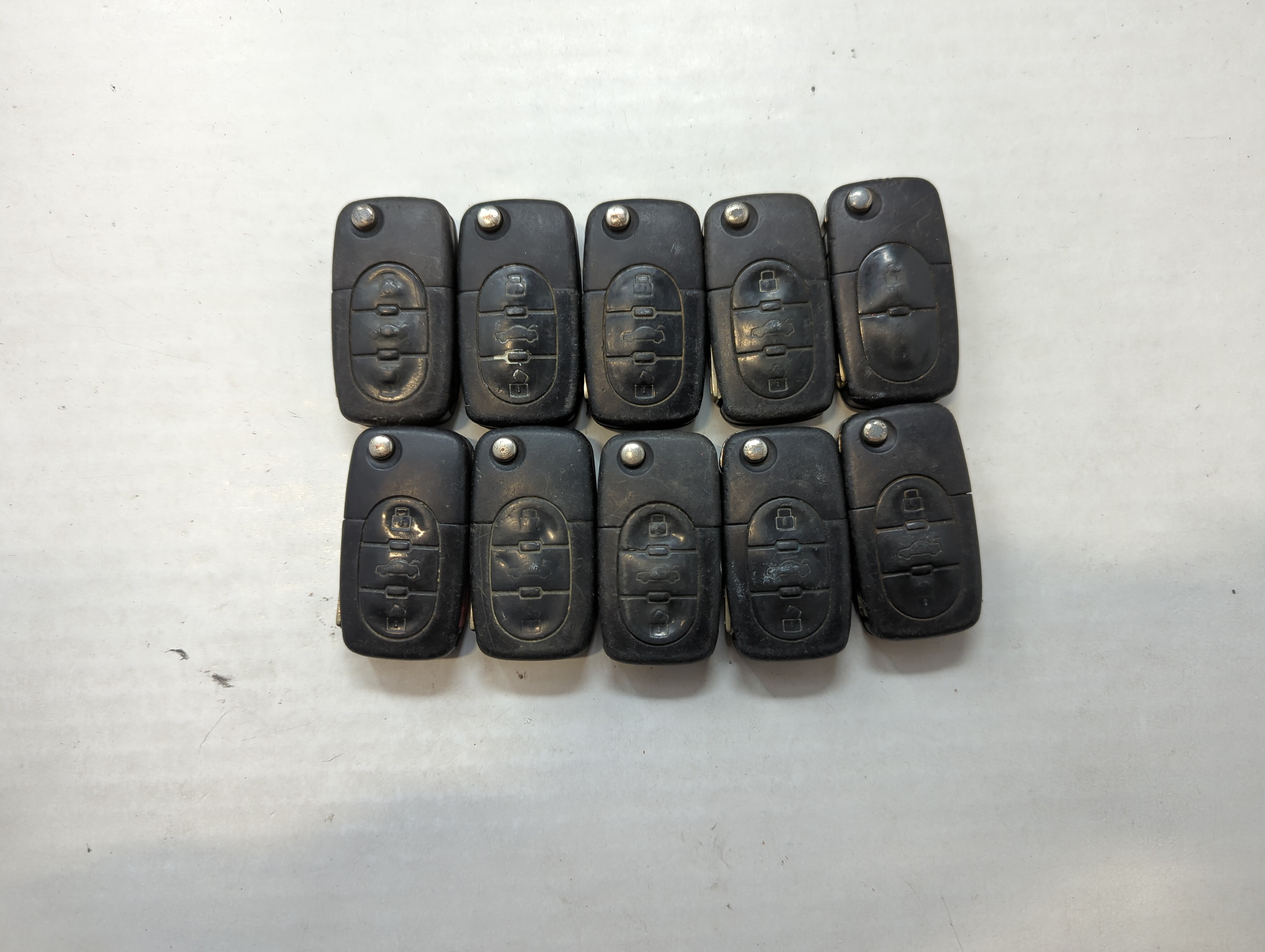 Lot of 10 Audi Keyless Entry Remote Fob MYT8Z0837231 | MZ241081963 MIXED 533917 - Oemusedautoparts1.com