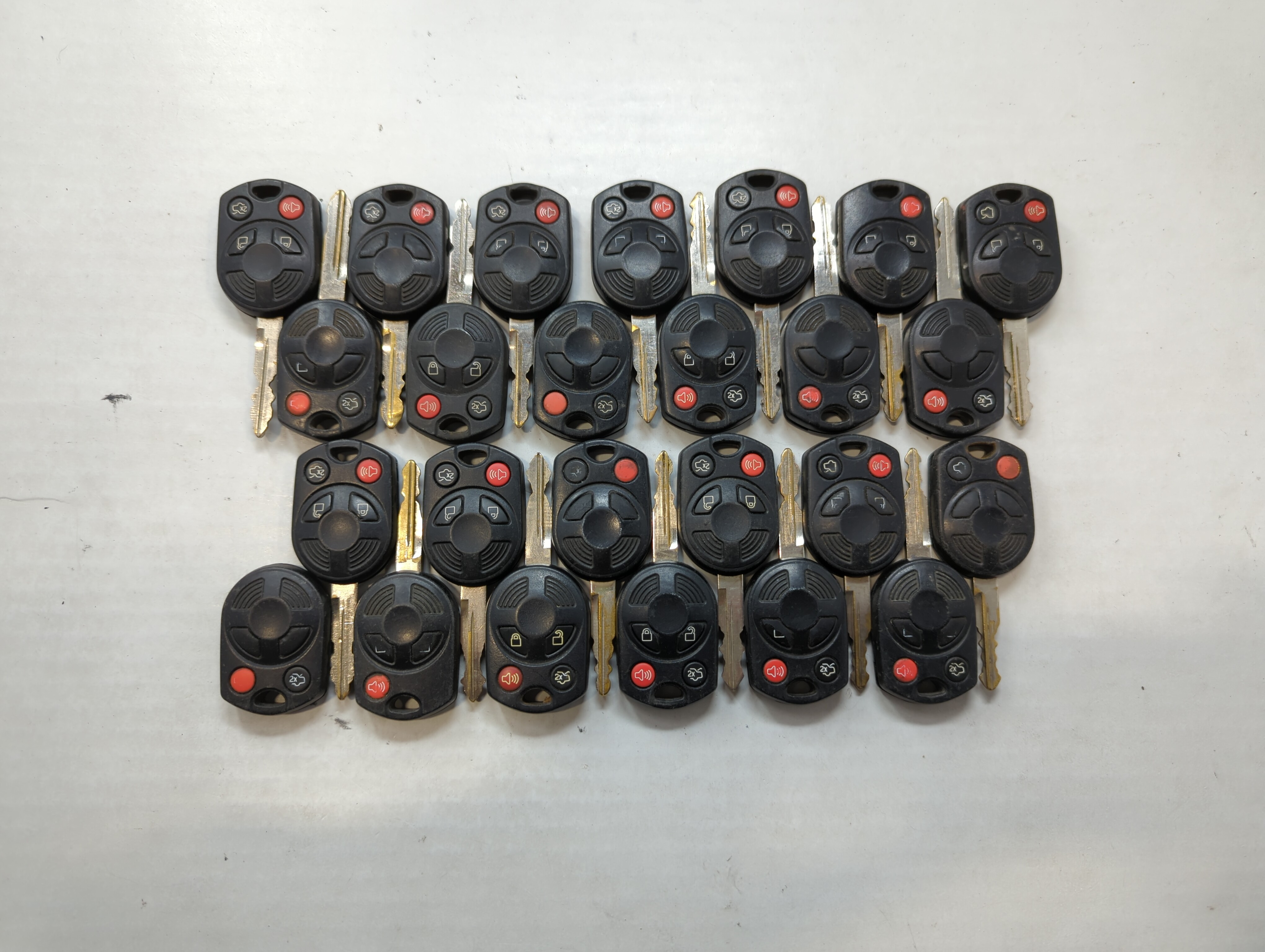 Lot of 25 Ford Keyless Entry Remote Fob OUCD6000022 | CWTWB1U722 MIXED 534783 - Oemusedautoparts1.com