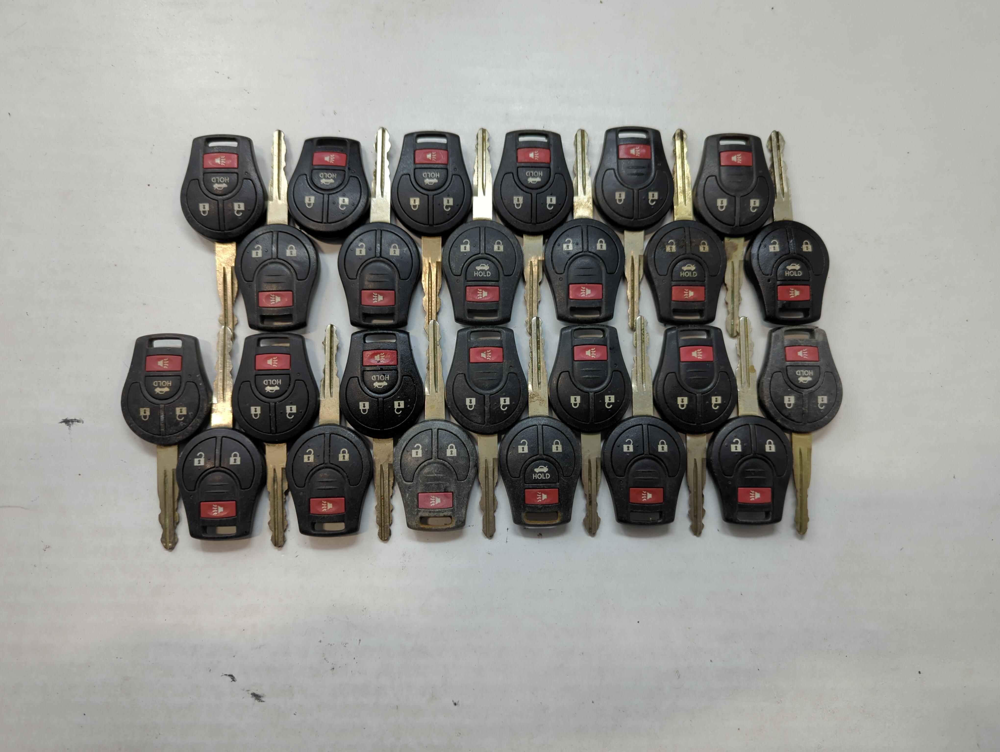 Lot of 25 Nissan Keyless Entry Remote Fob CWTWB1U751 | CWTWB1U816 534913 - Oemusedautoparts1.com