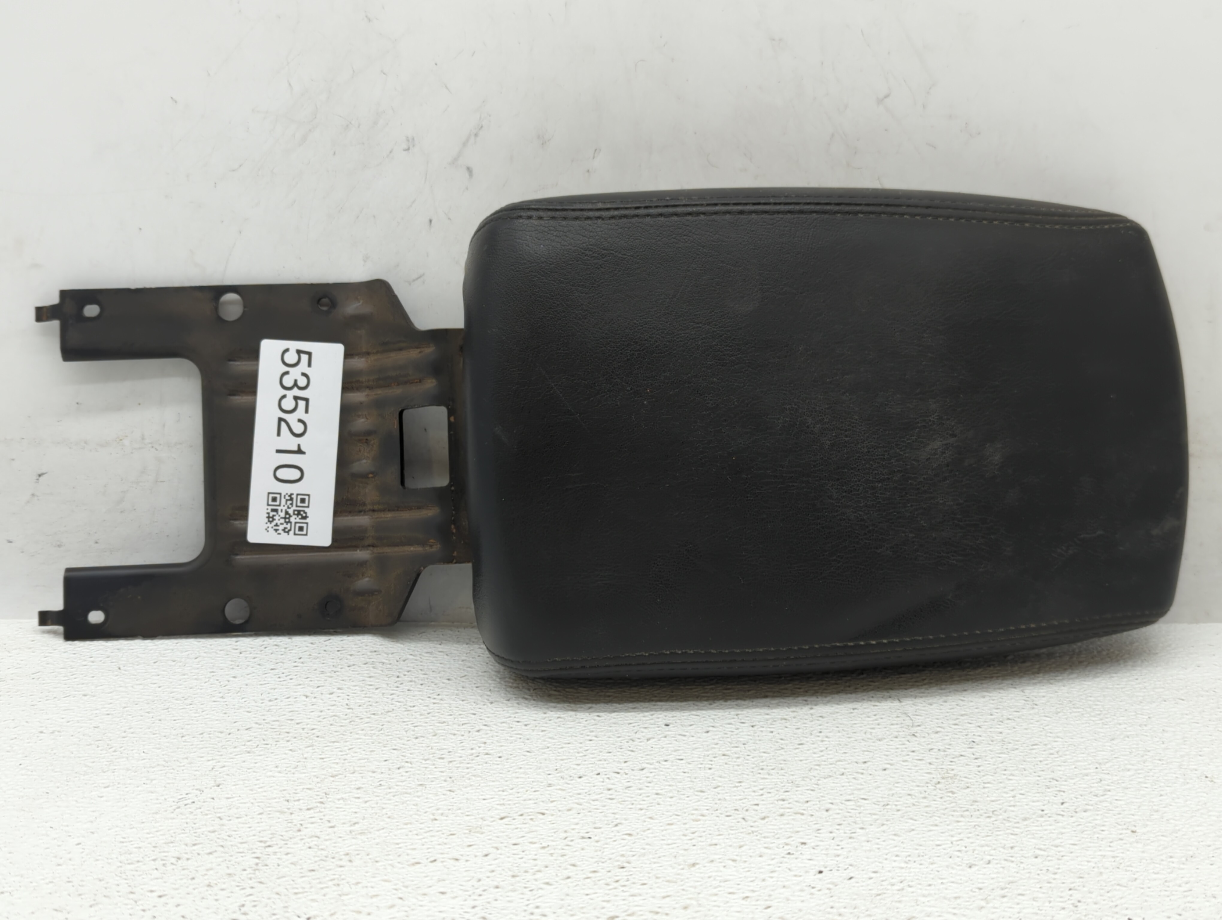 Picture of 2007-2008 Nissan Maxima Center Console Armrest Cover Lid 535210