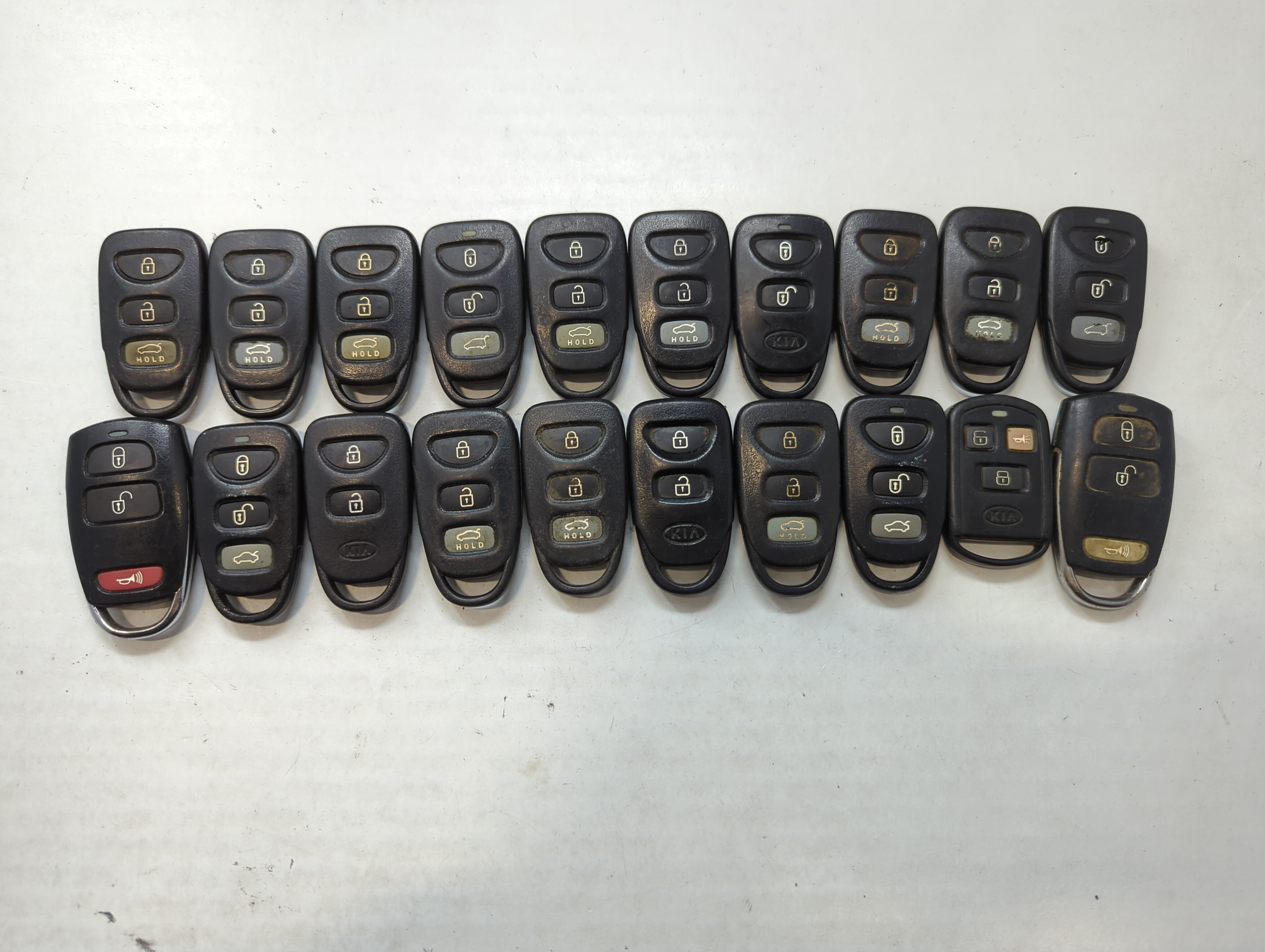 Lot of 20 Kia Keyless Entry Remote Fob MIXED FCC IDS MIXED PART NUMBERS 535407 - Oemusedautoparts1.com