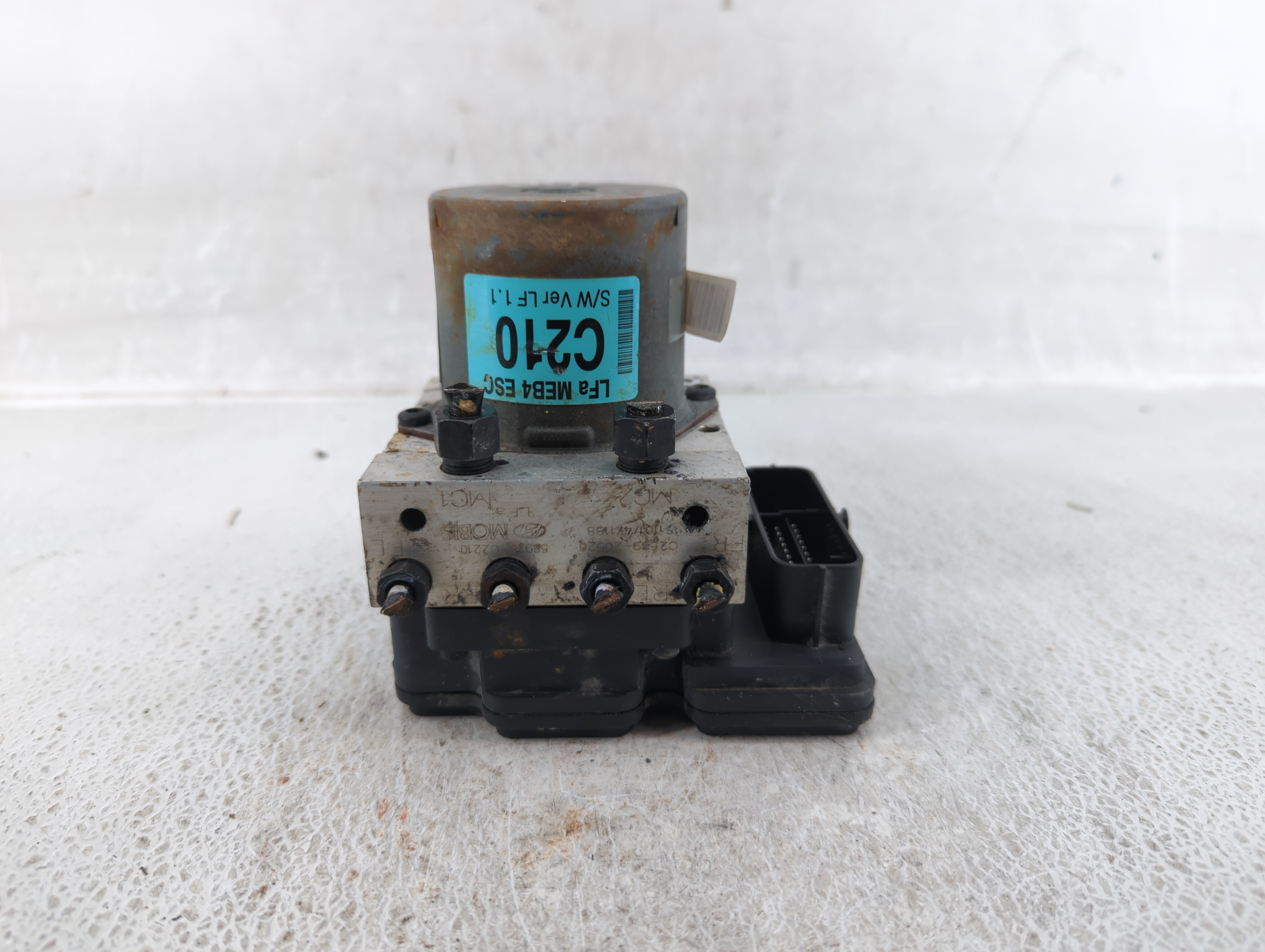 Picture of 2018-2019 Hyundai Sonata Abs Pump Control Module 536238