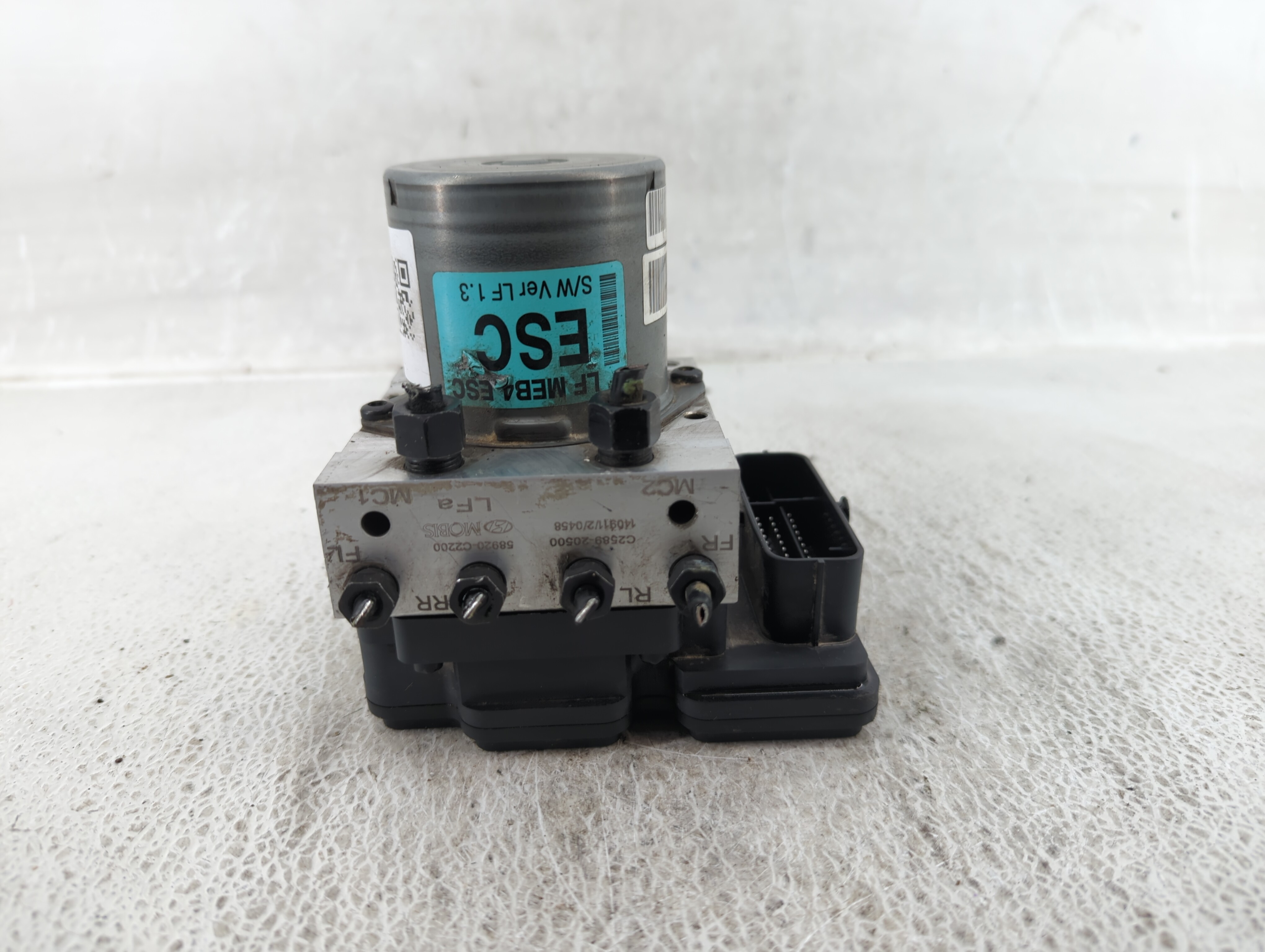 Picture of 2015-2015 Hyundai Sonata Abs Pump Control Module 536363