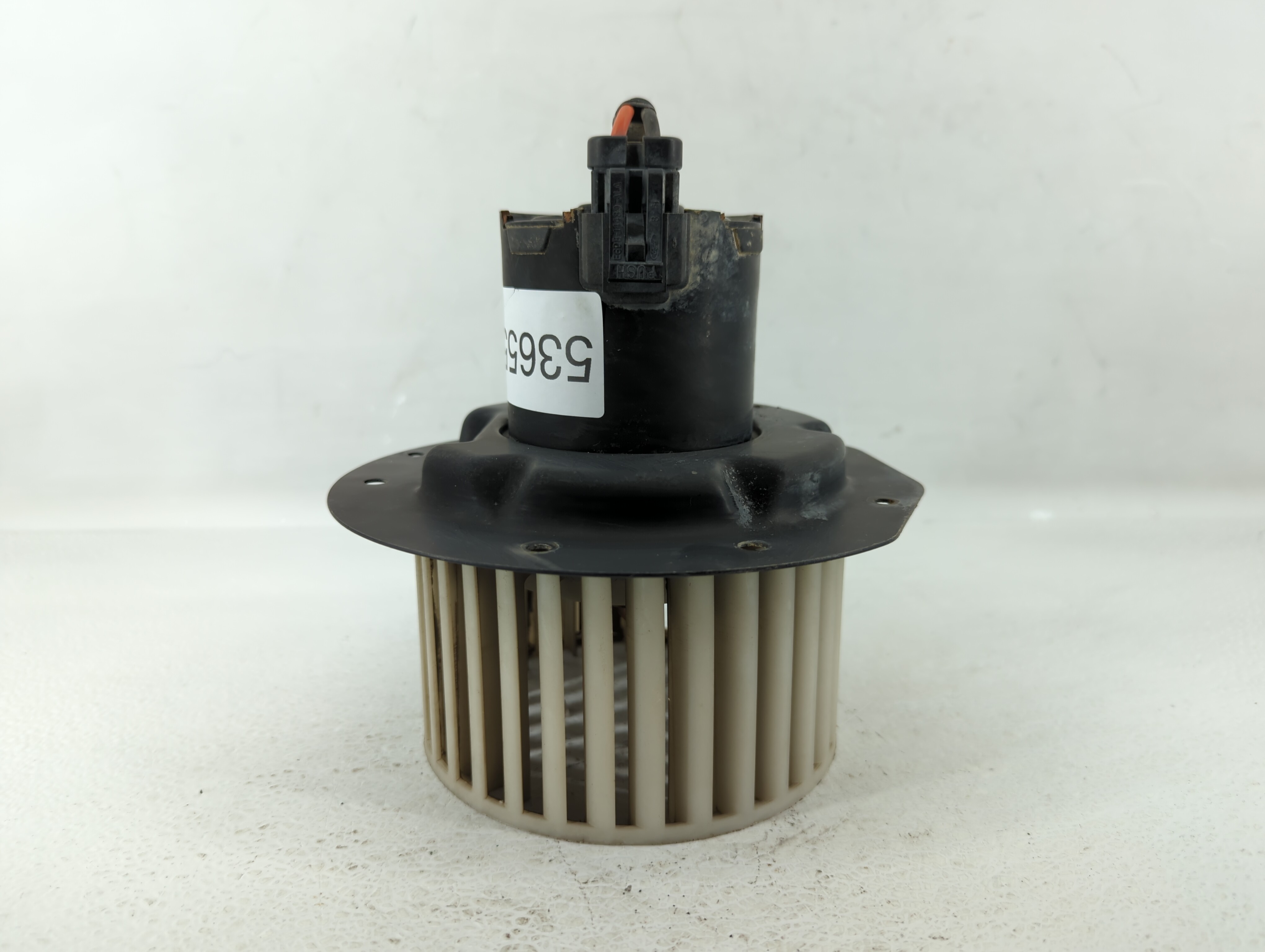 1992-1996 Ford F-150 Heater Ac Blower Motor 536558 - Oemusedautoparts1.com