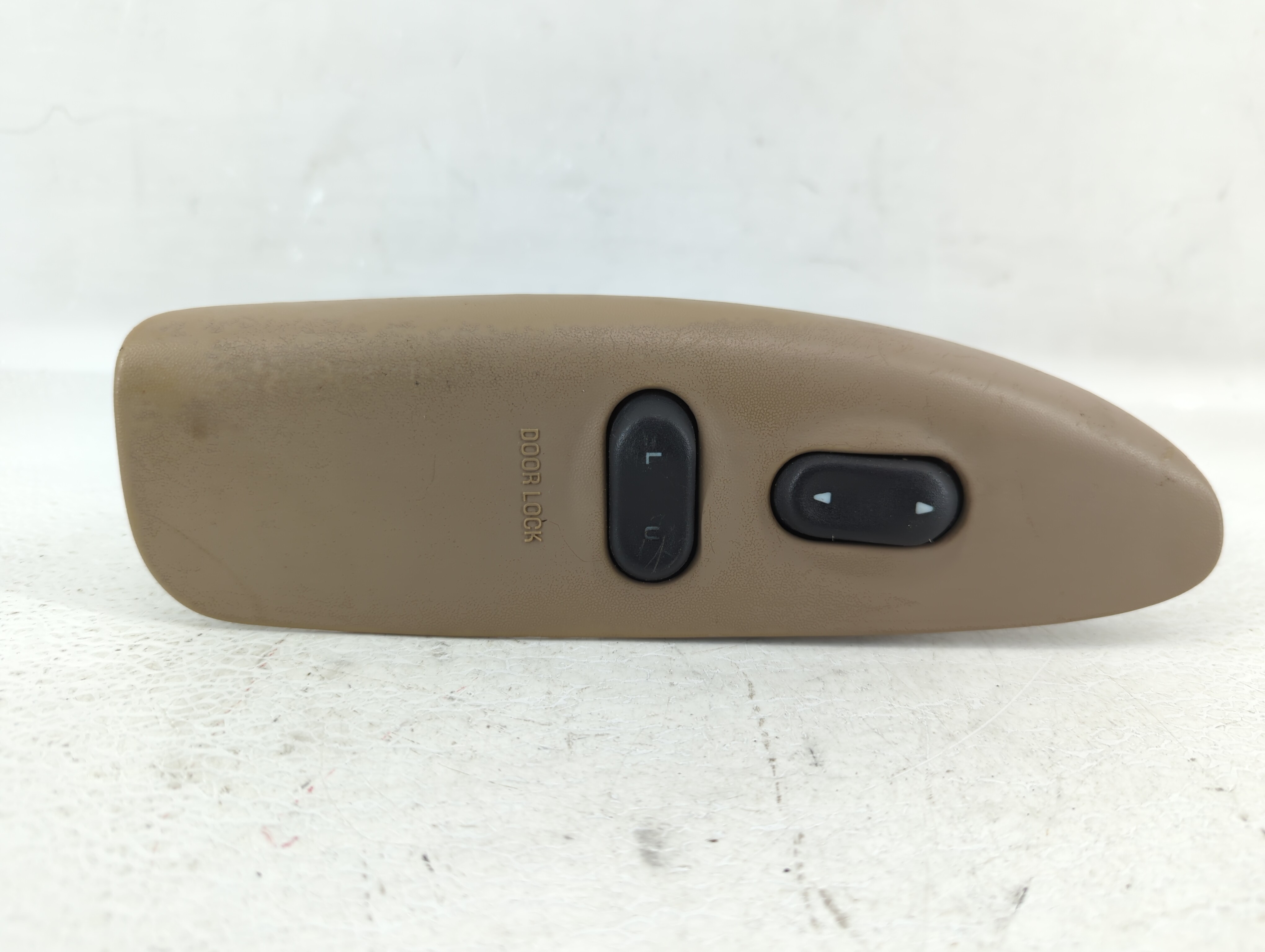 2001 Ford Expedition Passenger Right Power Window Switch Yl1t-14b132-ac 538530 - Oemusedautoparts1.com