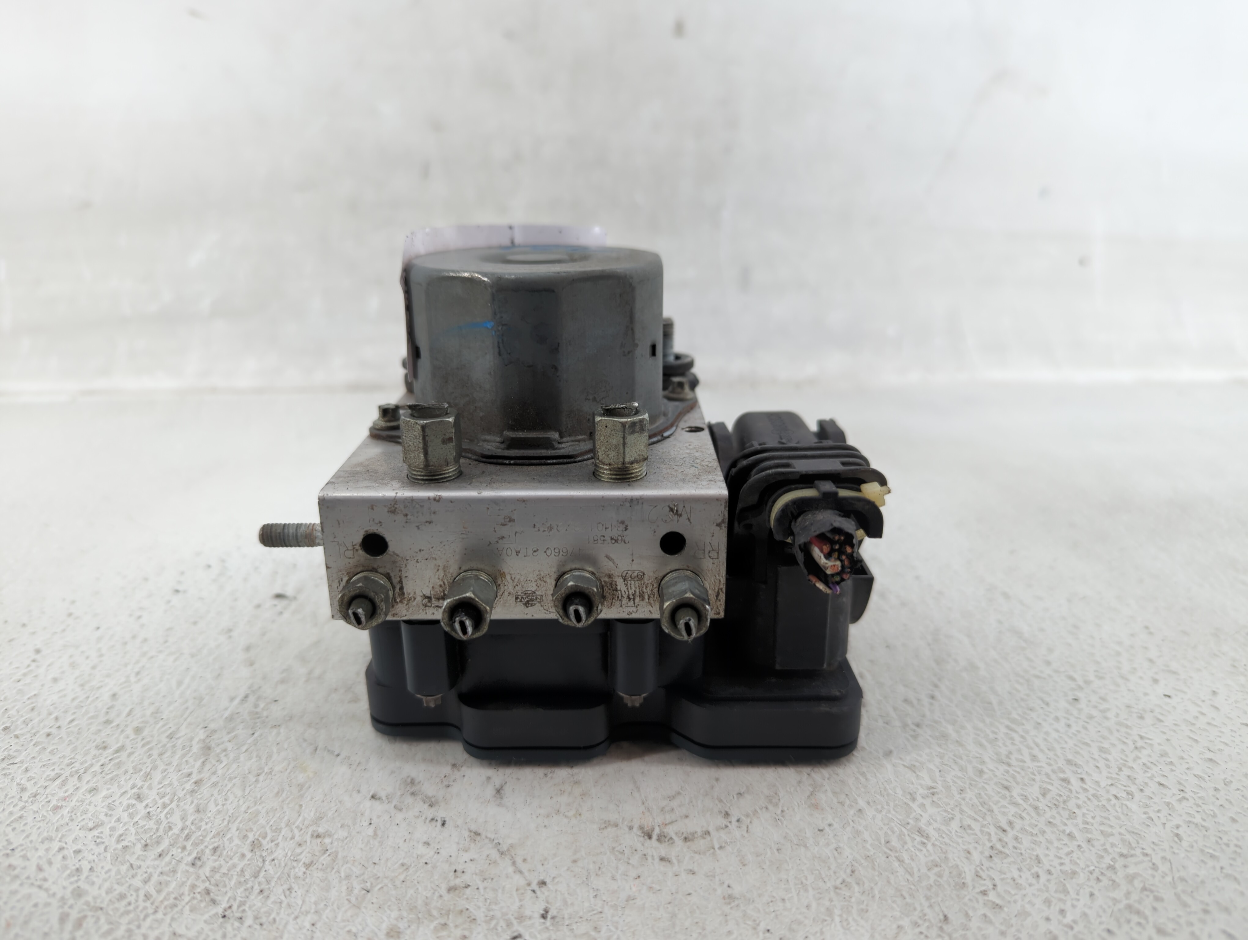 Picture of 2013-2015 Nissan Altima Abs Pump Control Module 539170