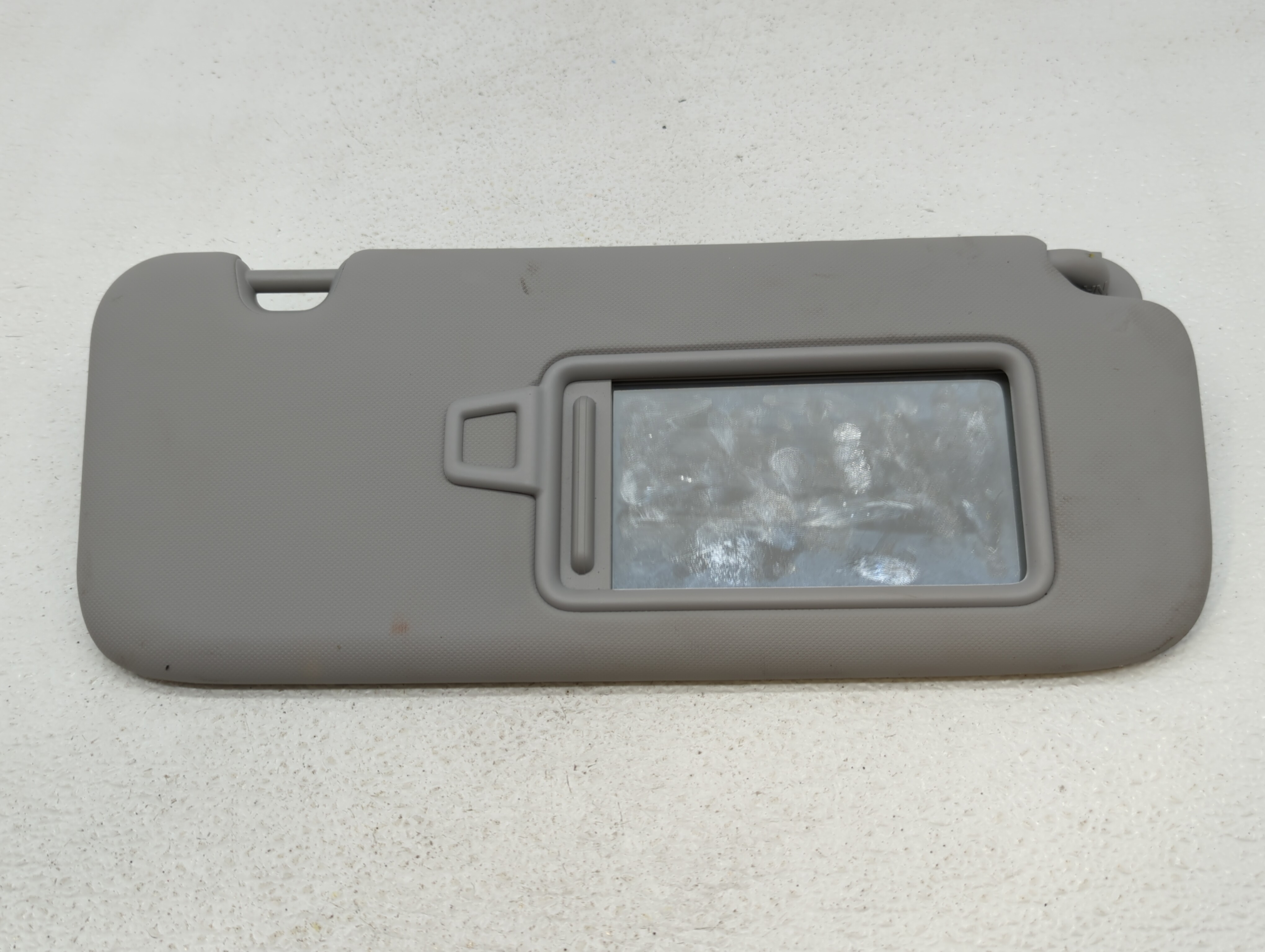 Picture of 2021-2022 Hyundai Elantra Passenger Sun Visor Mirror Right Sunvisor Gray 539590