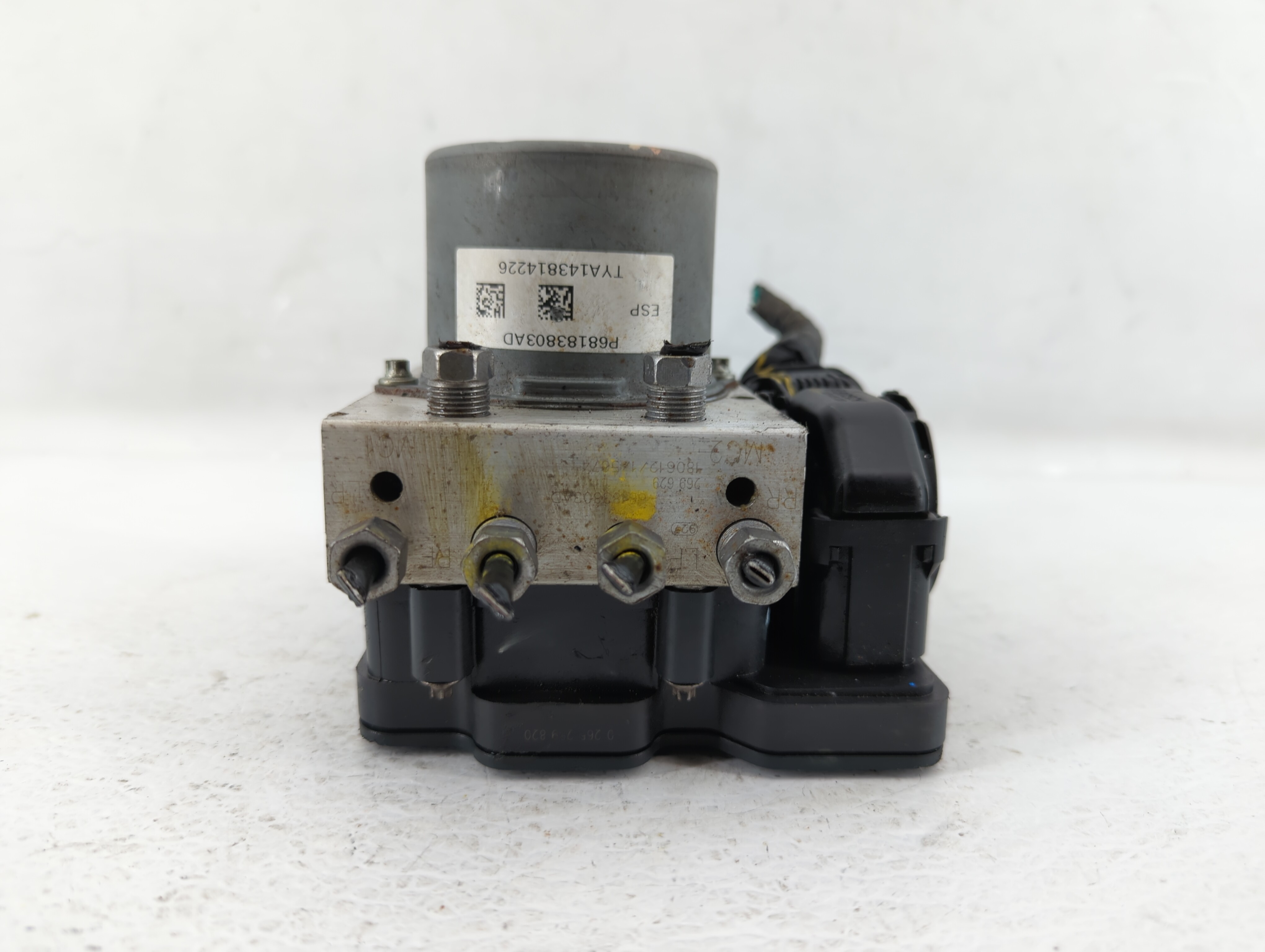 Picture of Dodge Caravan Abs Pump Control Module 539793
