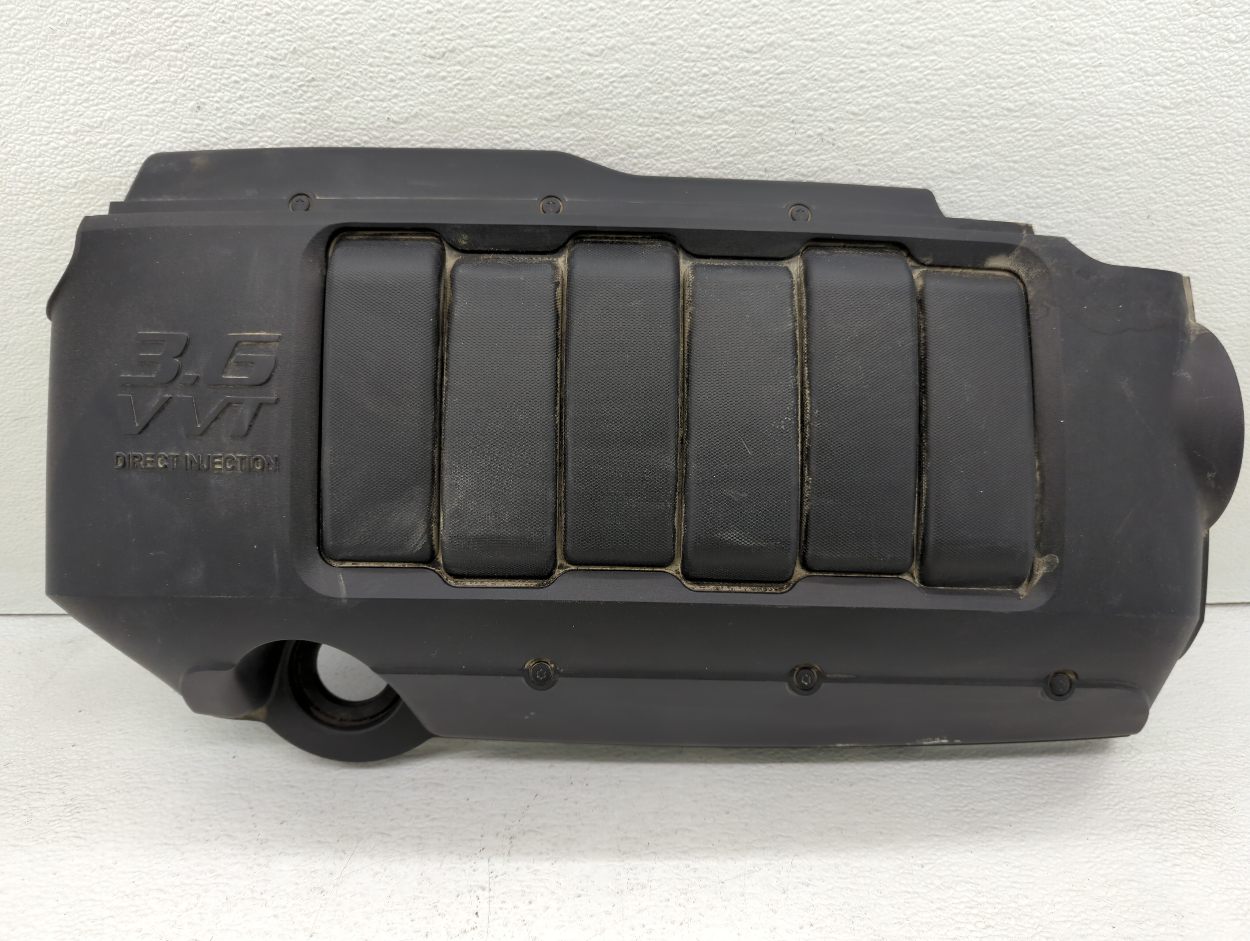 2012 Chevrolet Traverse Engine Cover 540929 - Oemusedautoparts1.com