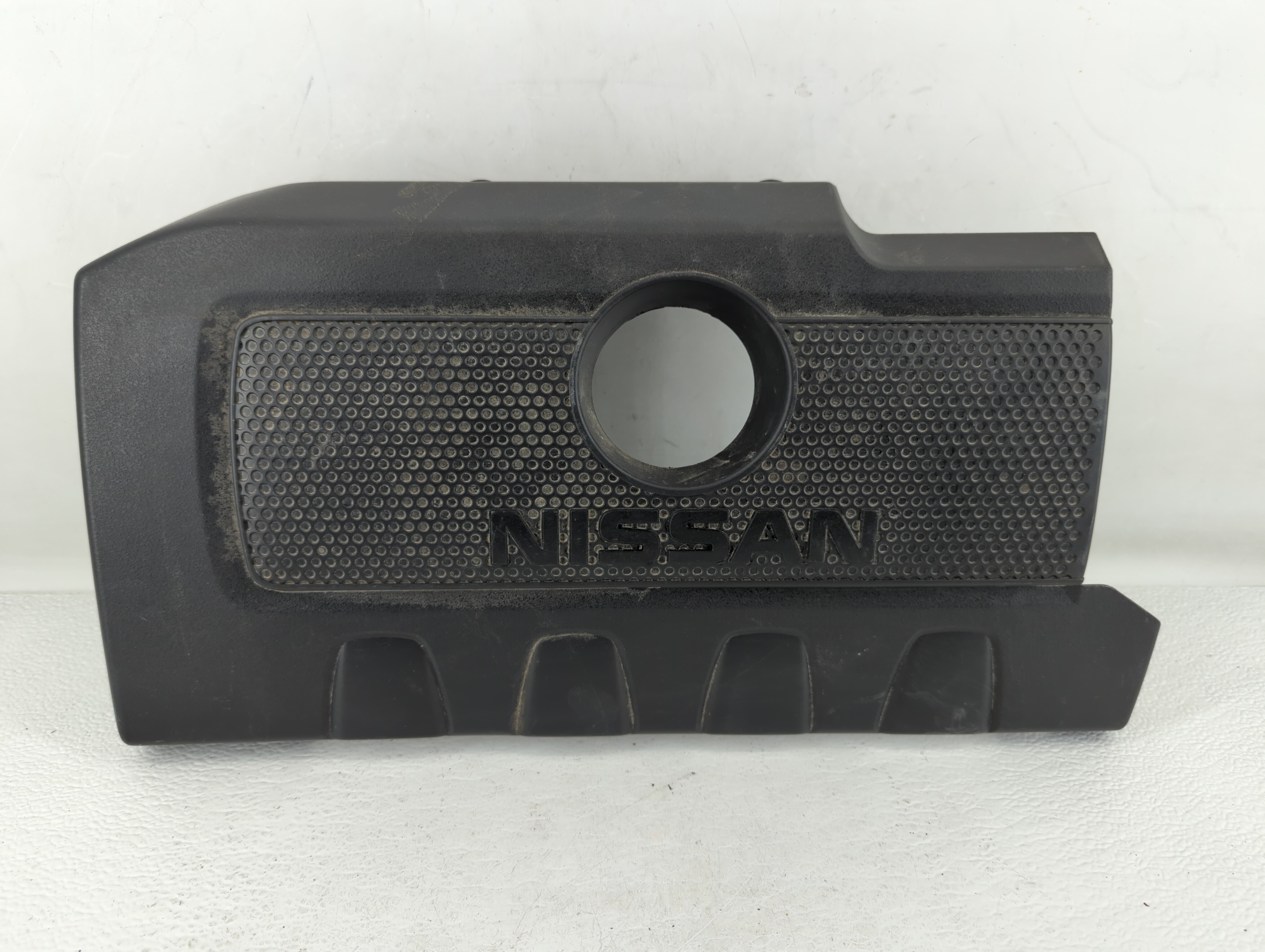 Picture of 2015 Nissan Sentra Engine Cover 540931