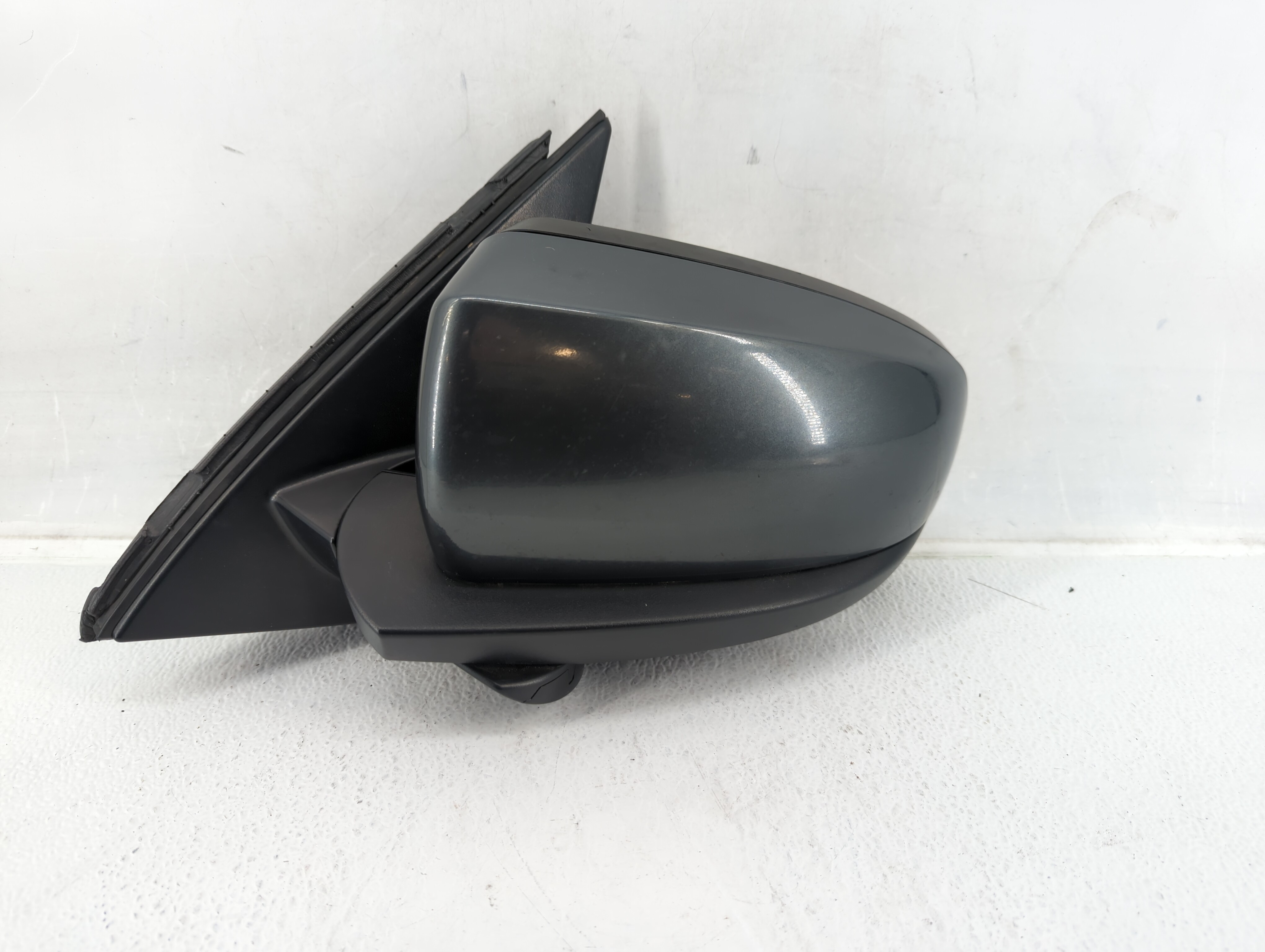 Kia Forte Driver Left Side View Power Door Mirror Dark Grey 541084 - Oemusedautoparts1.com